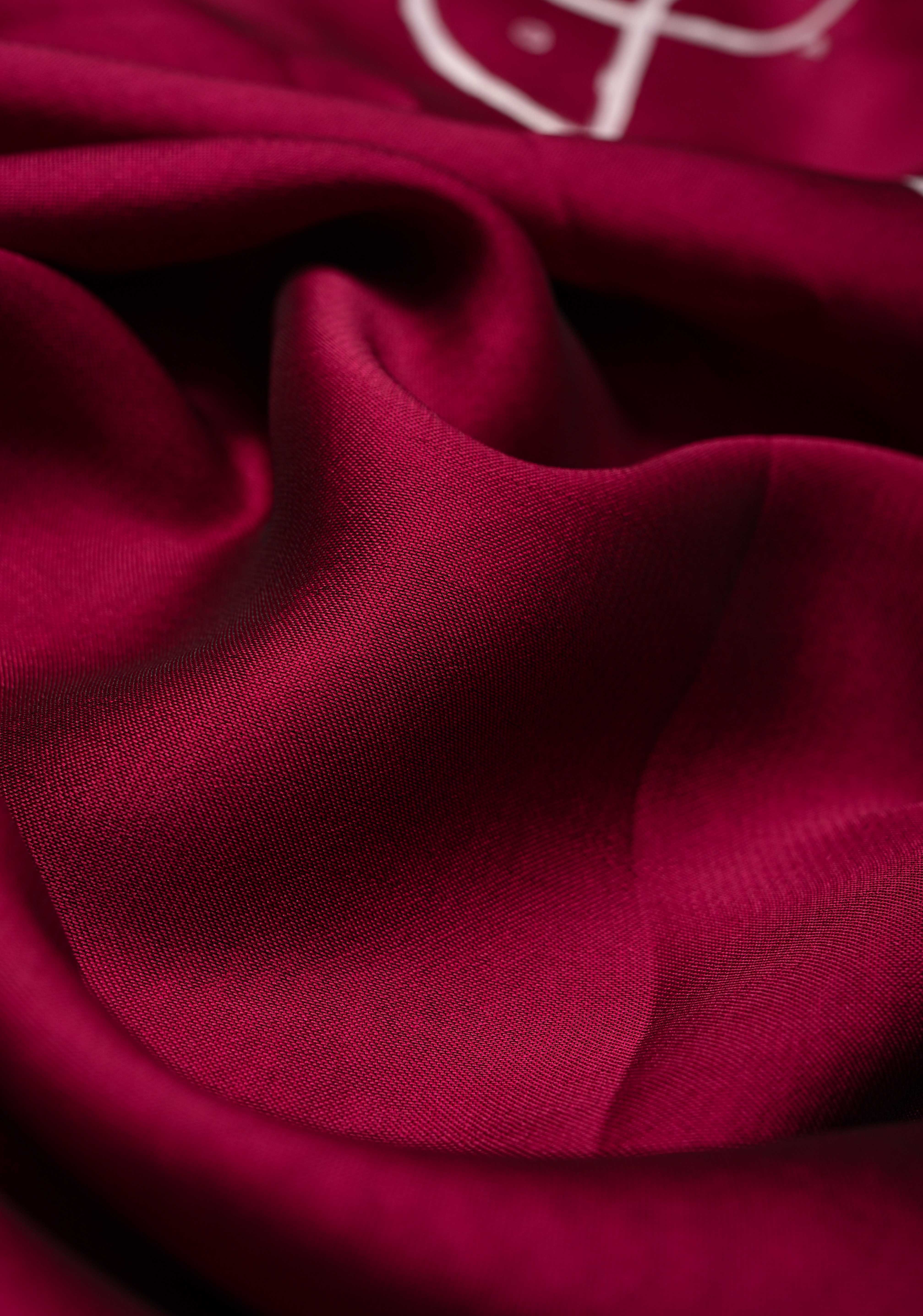 Maroon Georgette Saree with Rangoli Design Hand Painting on Pallu, No Blouse Piece | Shobitam