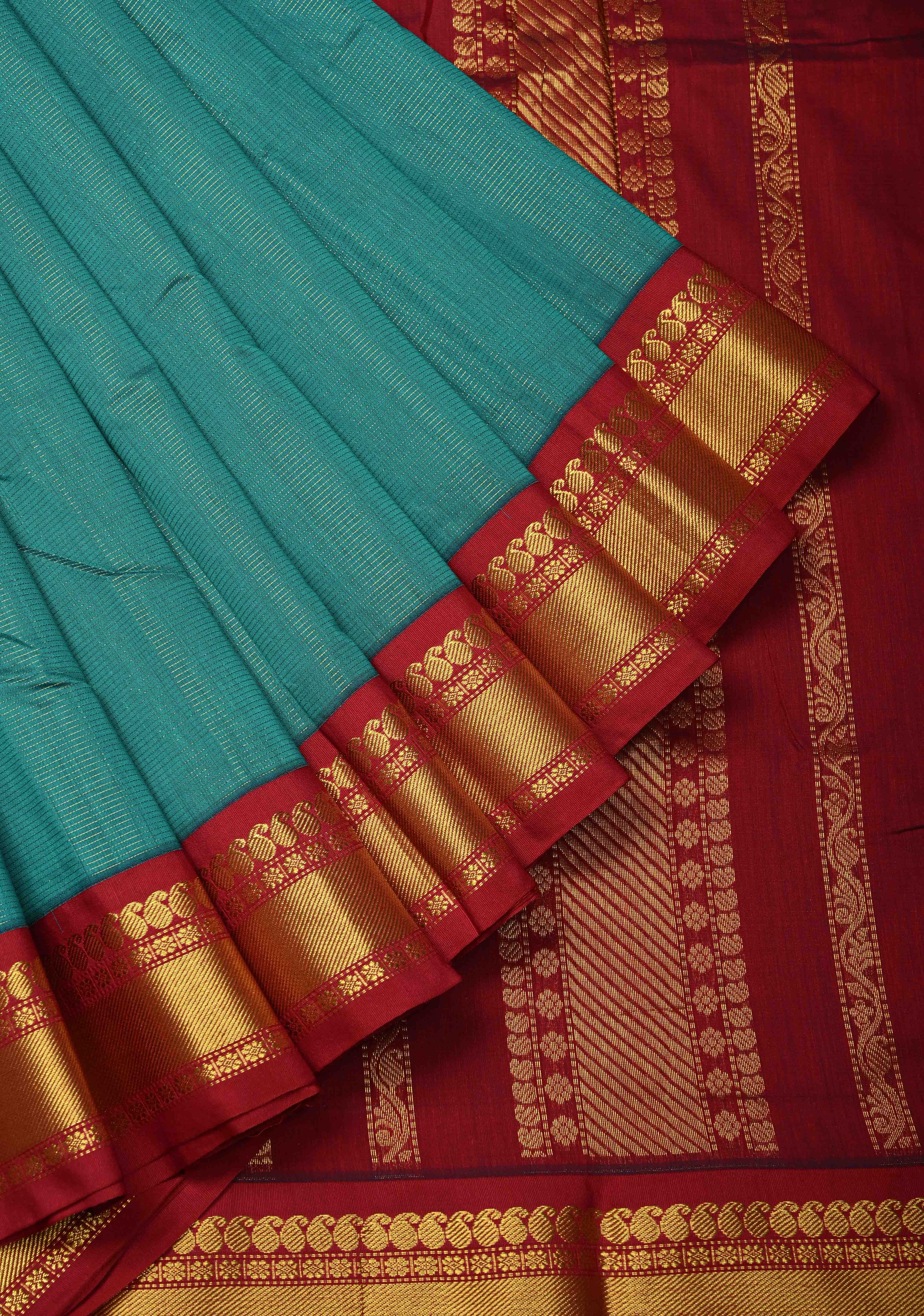Peacock Green Silk Cotton Handloom Saree with Vairaoosi Zari Stripes and Contrast Zari Border | Shobitam