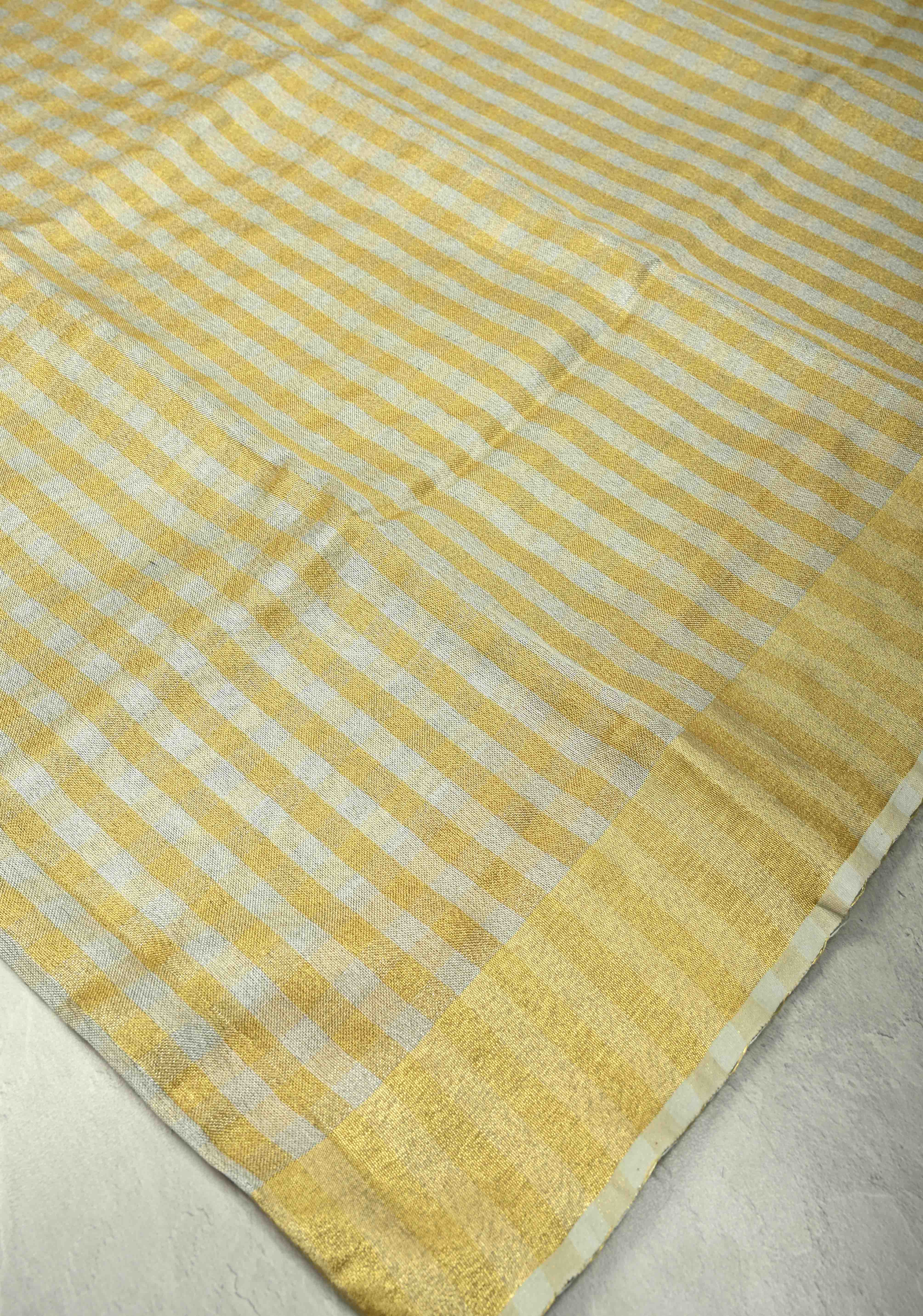 Gold-Silver Alternating Linen and Tissue Saree with Checks Design and Zari Border | Shobitam