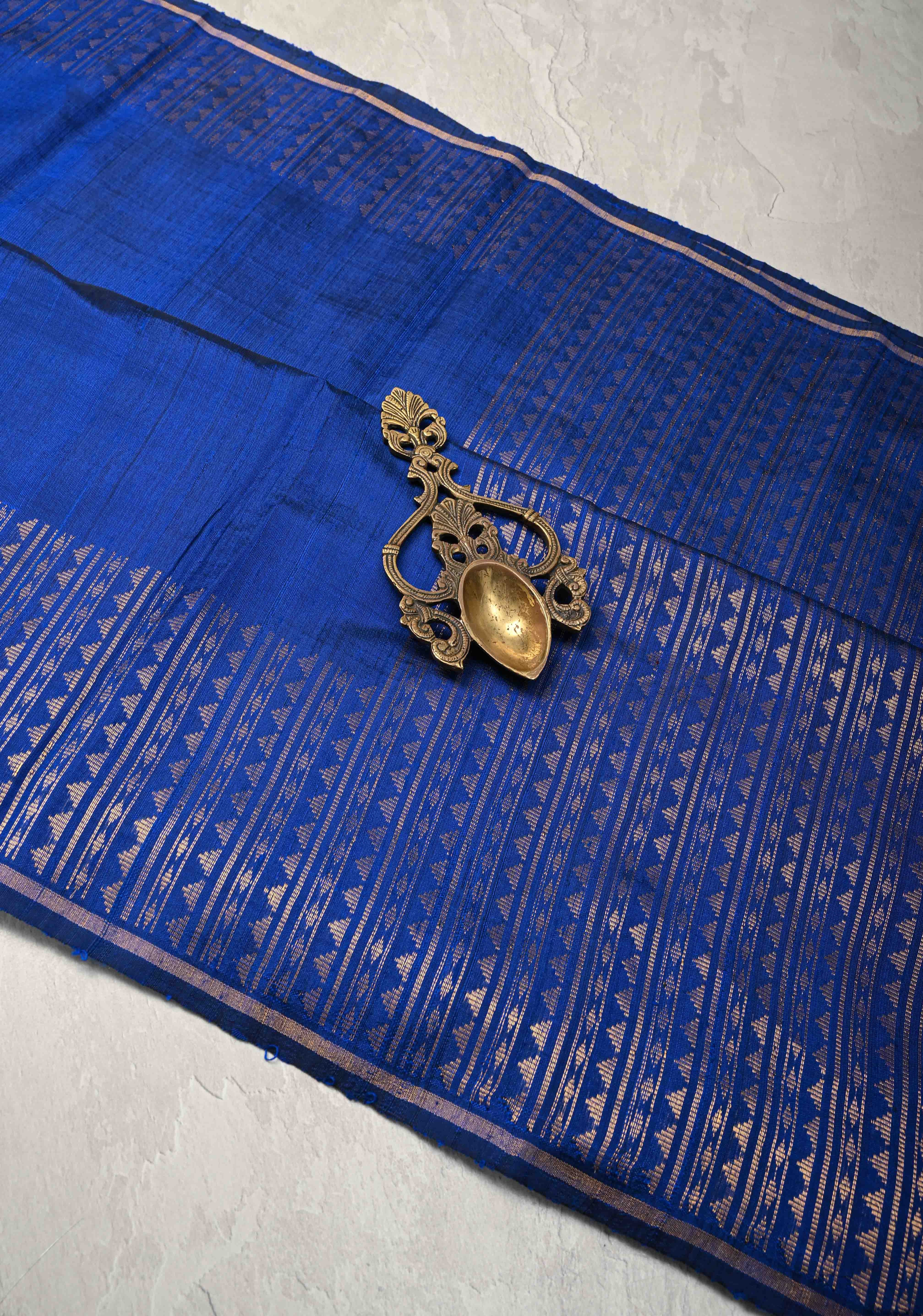 Royal Blue Tussar Silk saree with Zari Border | SILK MARK CERTIFIED | Shobitam