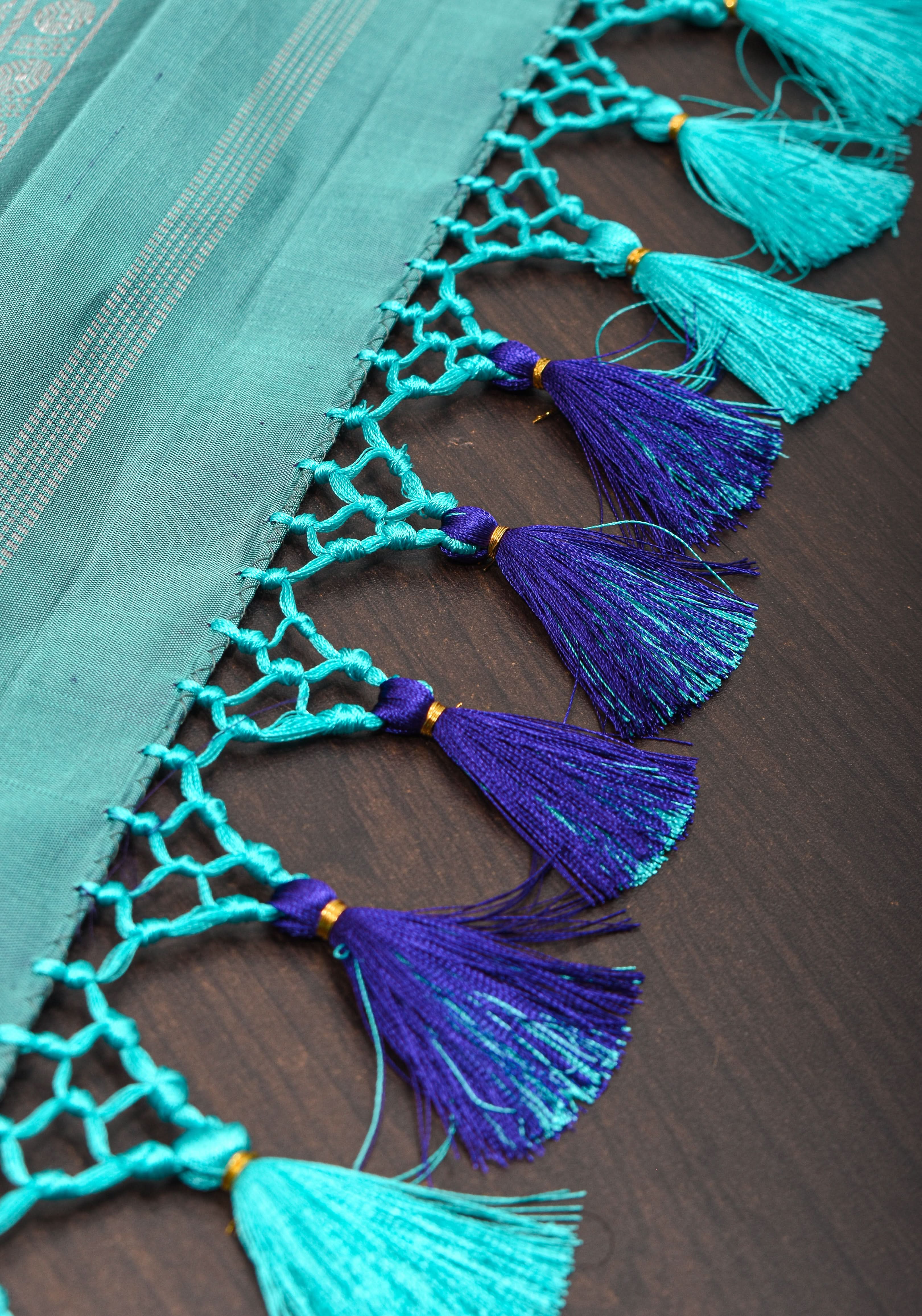 Muggu Design Meenakari Gadwal Silk Saree in Purple with Two Tone Border | SILK MARK CERTIFIED | Shobitam