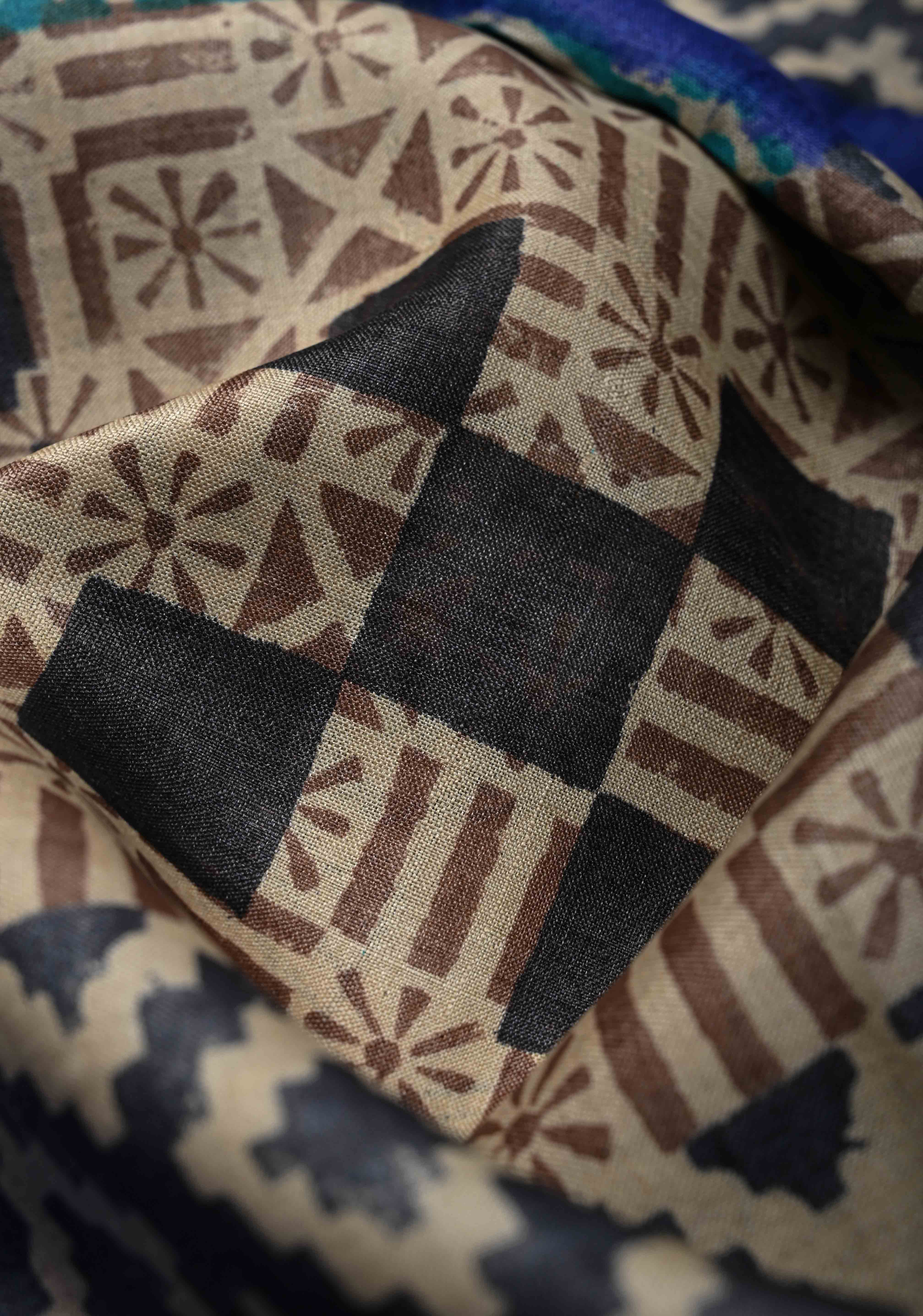 Collage design Jari Tussar Silk saree with Contemporary Geometric Handblock Print | SILK MARK CERTIFIED | Shobitam