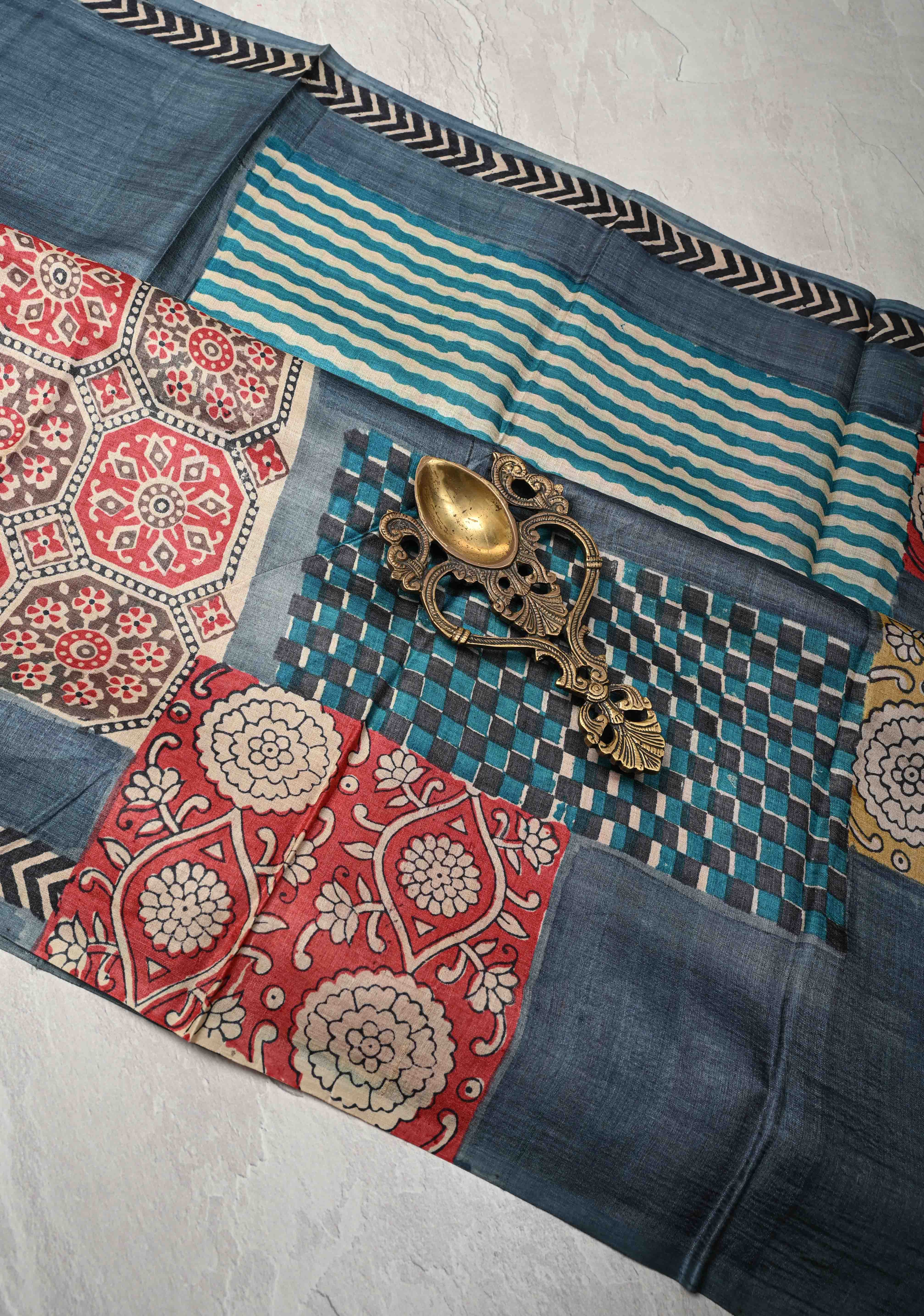 Greyish Blue Tussar Silk saree with Patch work Pattern Print | SILK MARK CERTIFIED | Shobitam