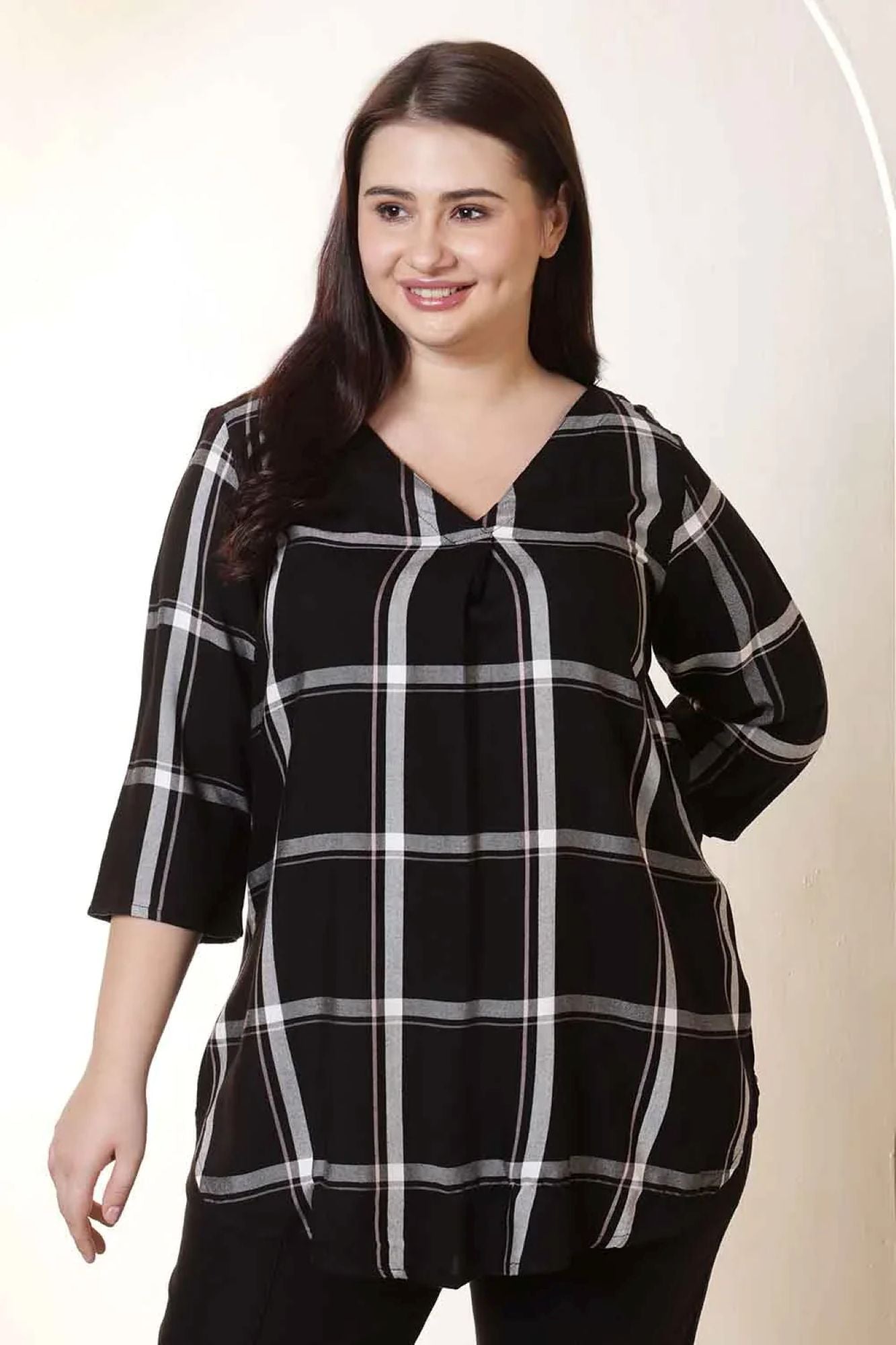 Plus Size Black & White Checkered V-Neck Rayon Twill Top in Cotton | Made to Order
