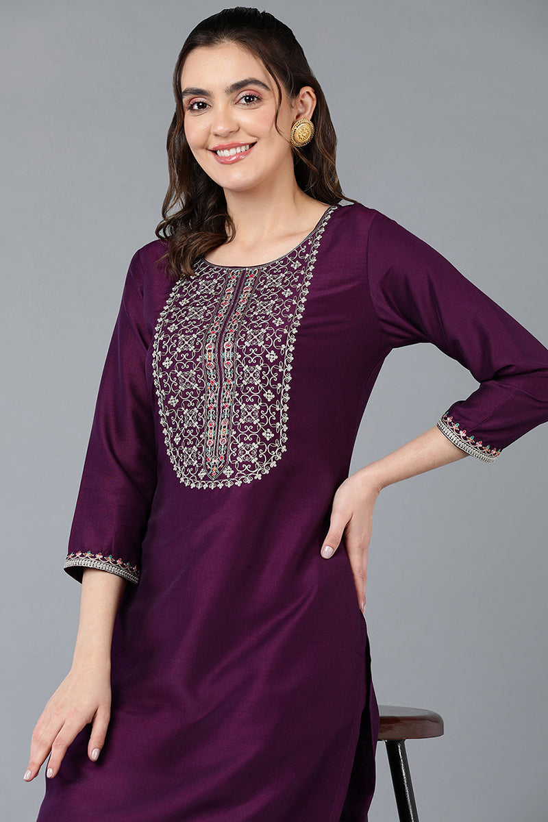 Burgundy Embroidered Straight Kurta | SHOBITAM