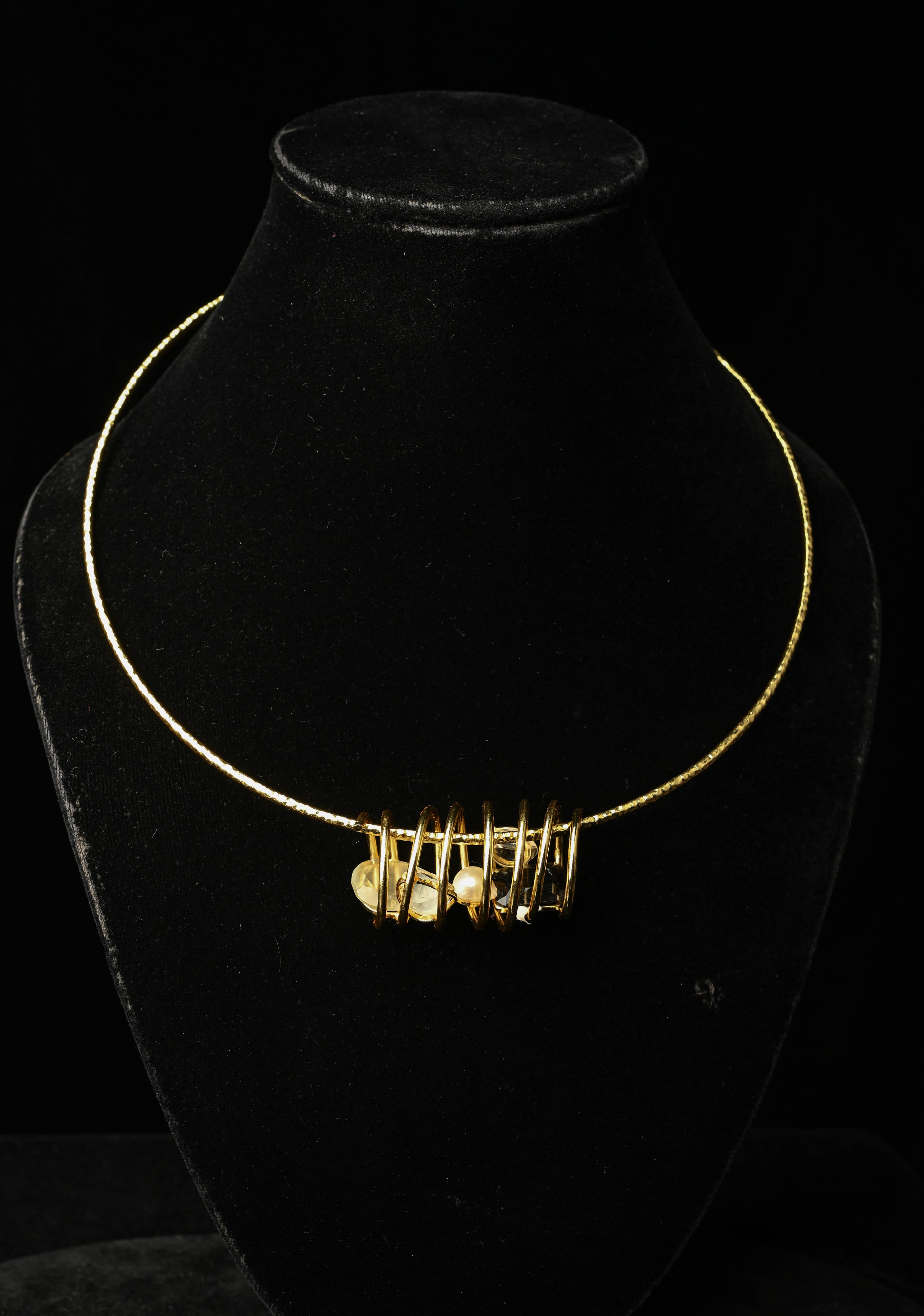 Hasli Necklace with Pearl and Monalisa Stones | Shobitam