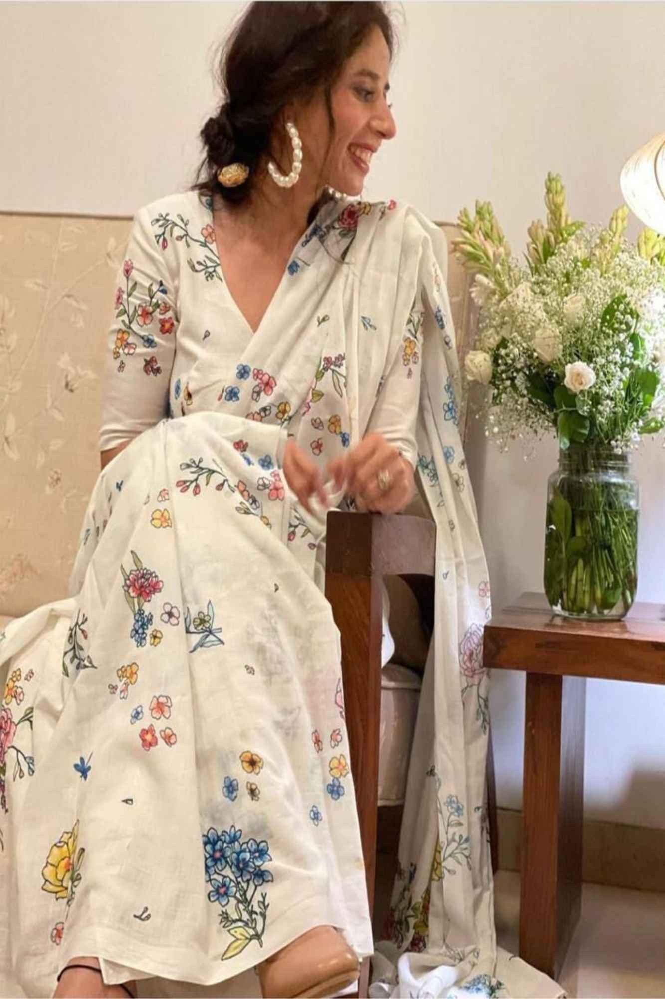 Exquisite Cotton Linen Saree with Digital Floral Print – 1 Minute Saree