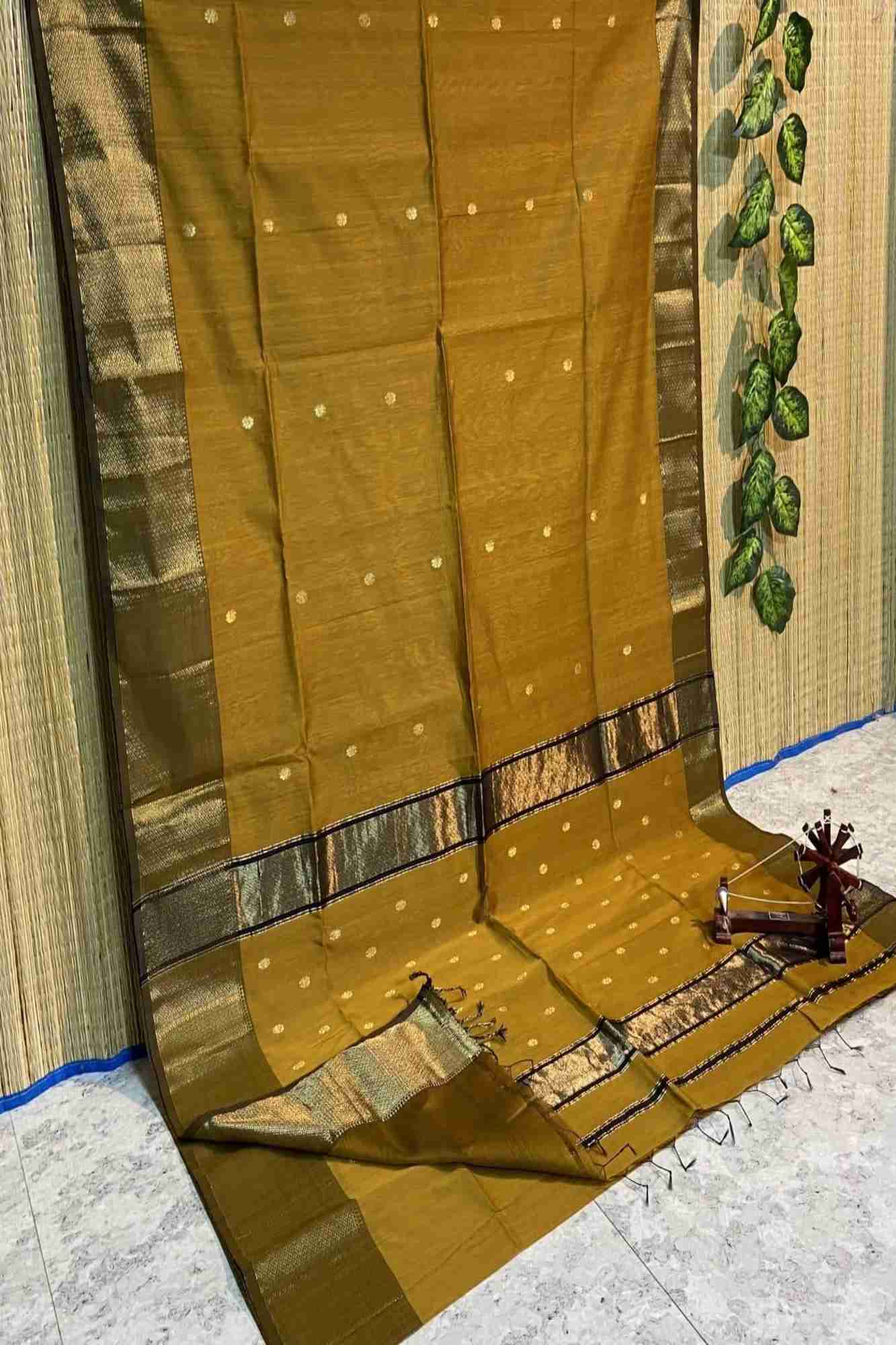 Ready To Wear Cotton Silk saree with All-Over Golden Butta , Maheshwari weave & Zari Weaving on Border