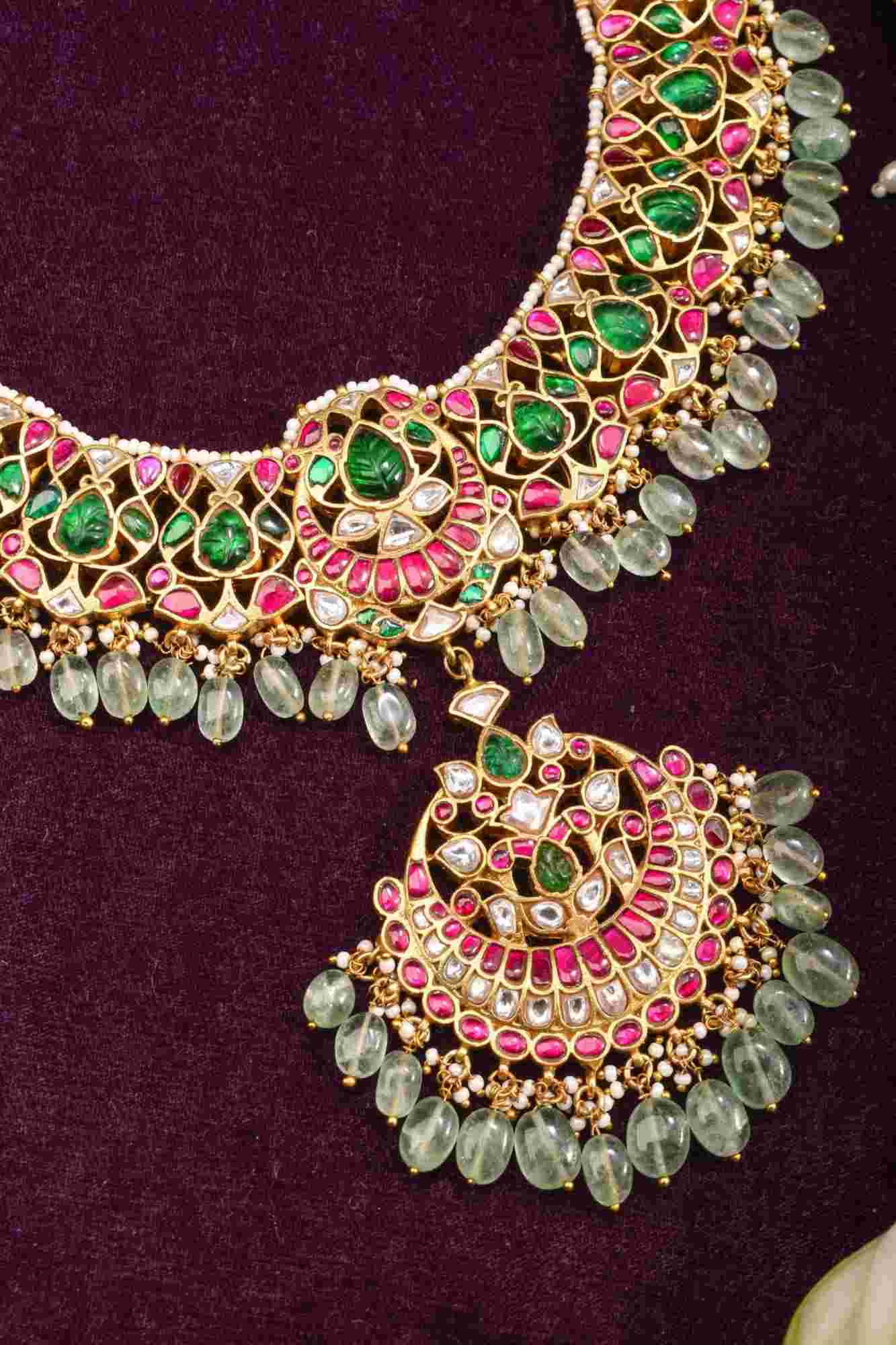 Exquisite Jadau Necklace with central pendant and sage dangling stones