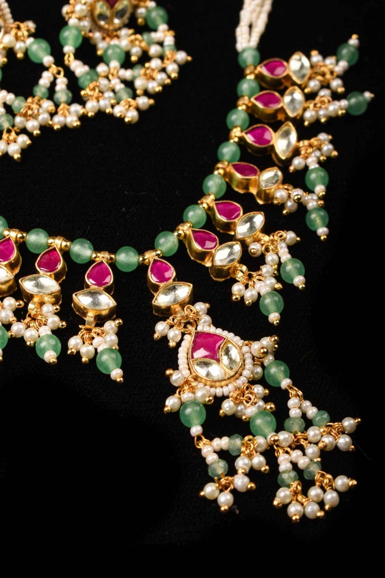 Simple and Lightweight Dangling Jadau Set necklace and Earrings Set