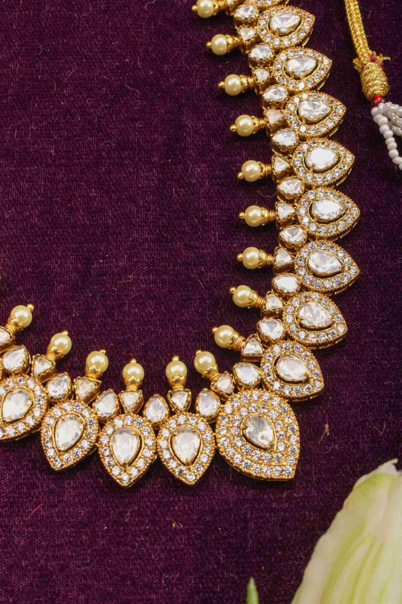 Leaf necklace with white stones, No earring