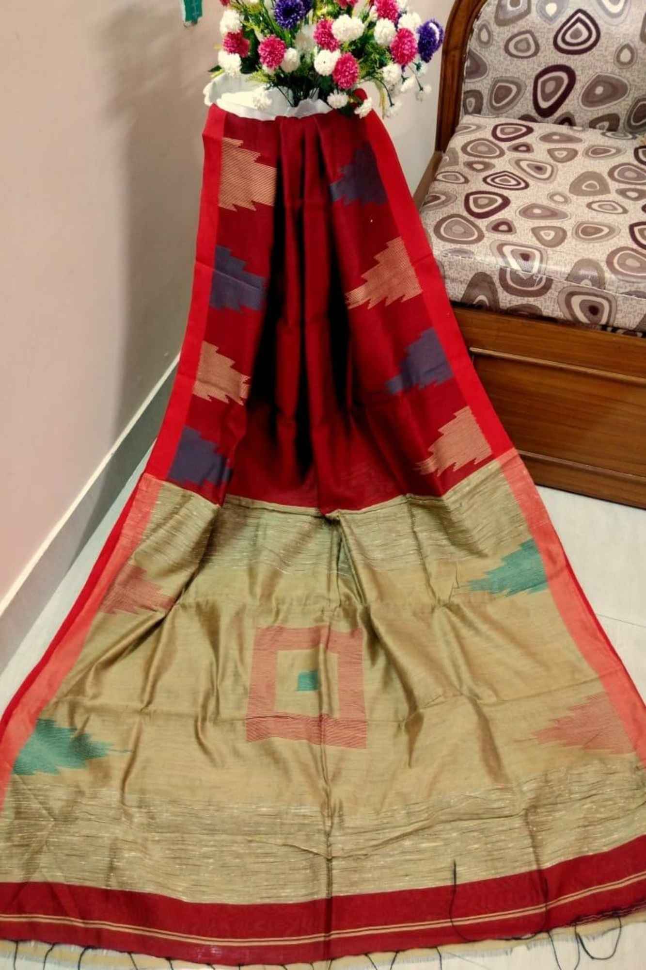 Cotton Silk Handloom with Temple Border & Box Weave Ready To Wear Saree