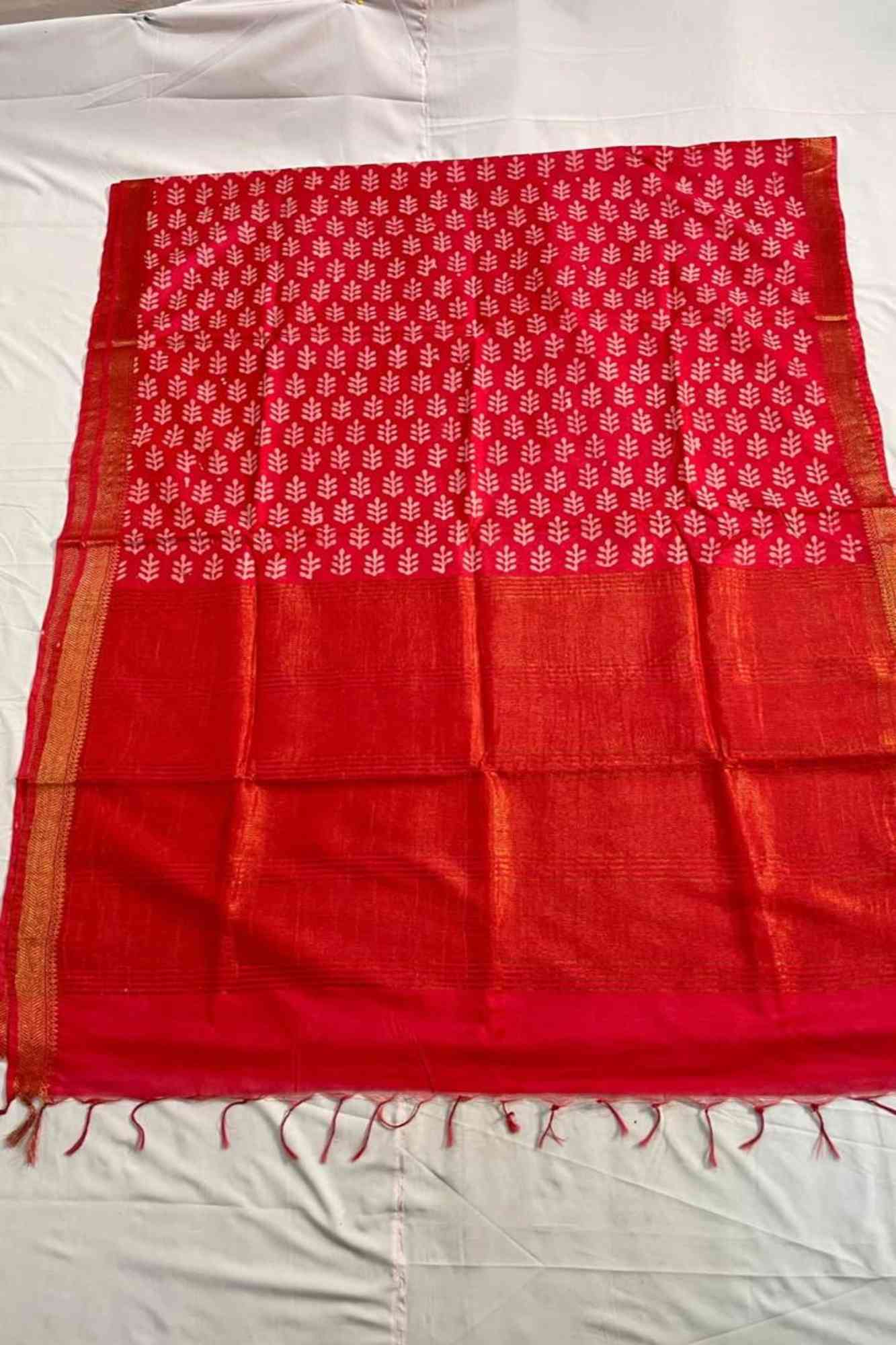 Kota Silk with Zari Border & Leaf Motifs Ready To Wear Saree
