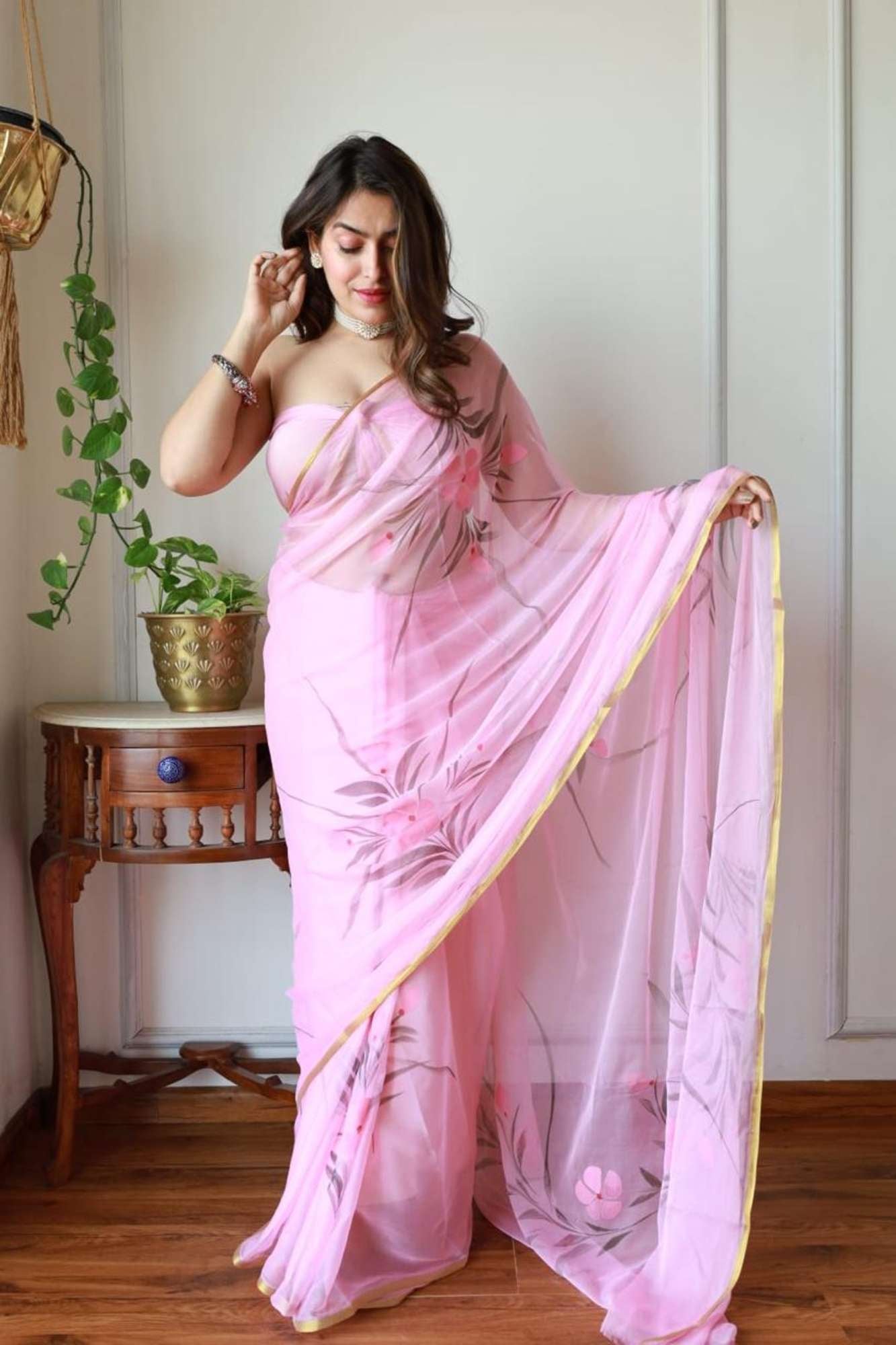 Chiffon Pink Hand-Painted with Delicate Florals & Zari Elegance Ready To Wear Saree