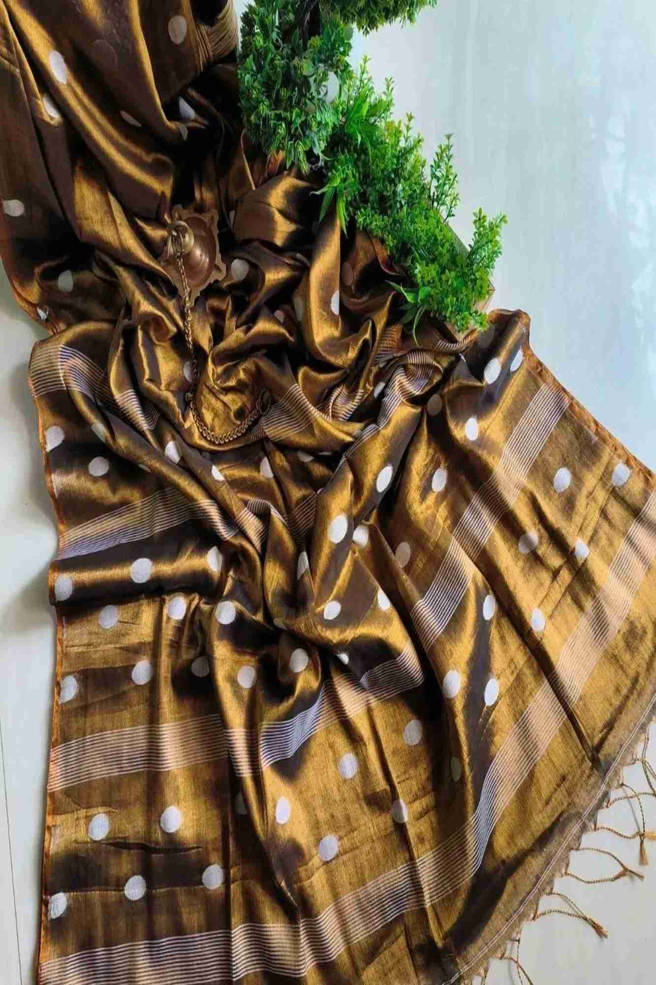 Zari Linen With Polka Dots Embroidered Ready To Wear Saree