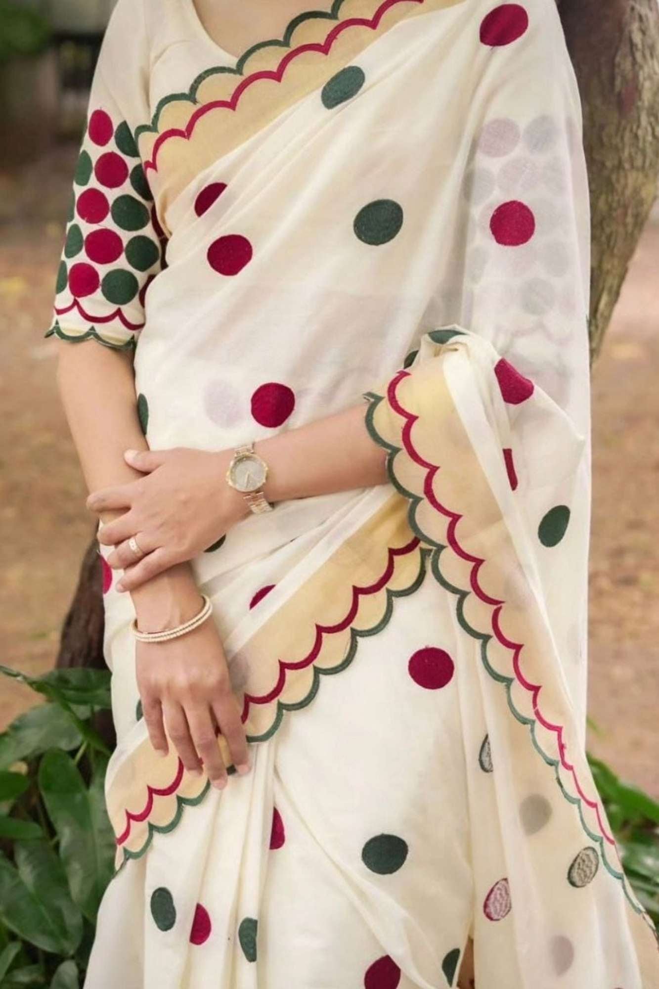 Polka Linen with Gold Zari and Scallop Border Ready To Wear Saree