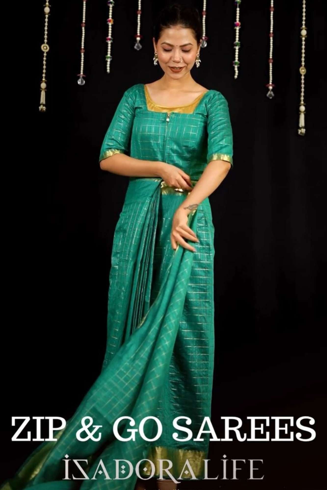 Zip & Go Saree: Cotton with Check Pattern and Golden Zari Border Zip and Go saree