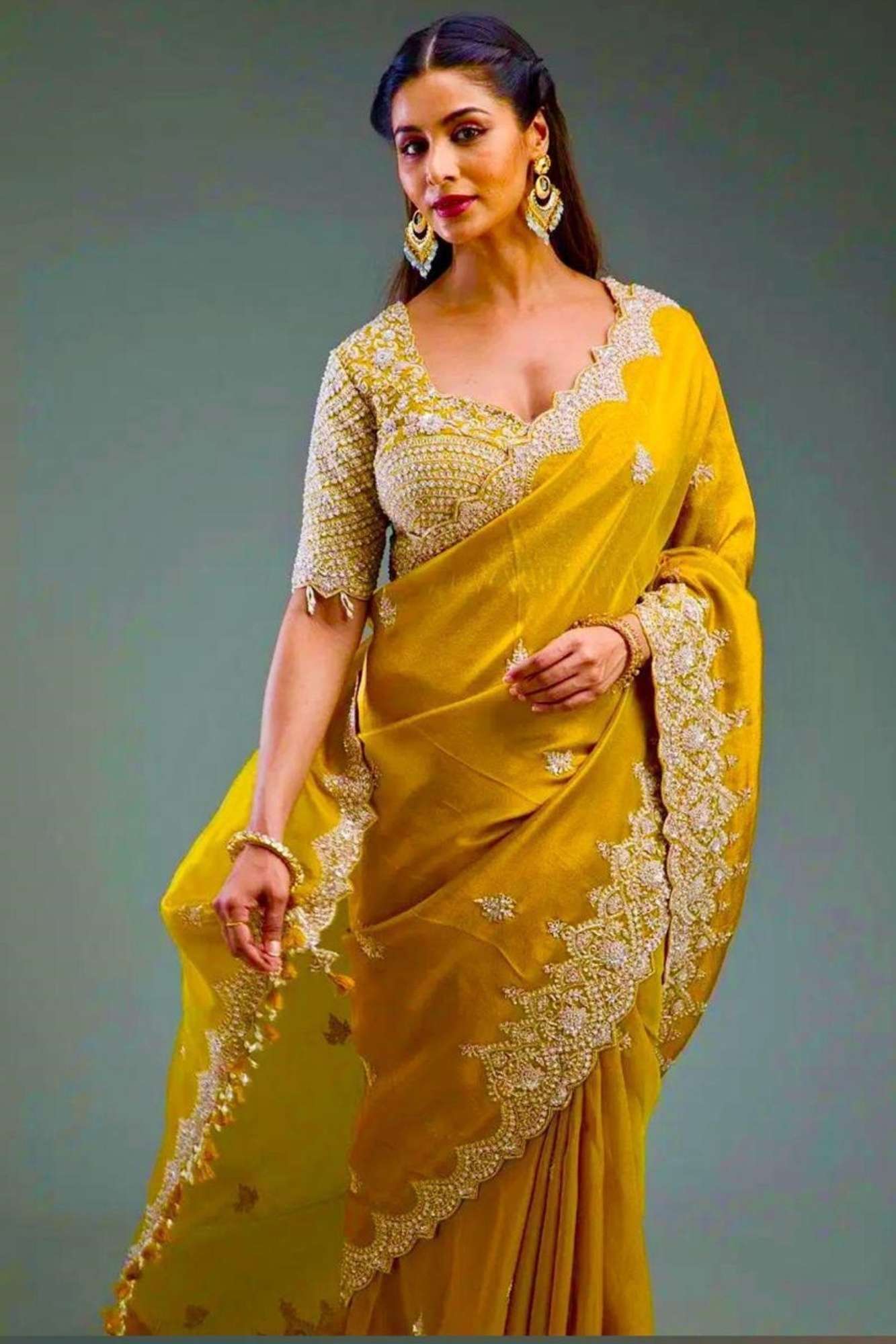 Gold Crush Silk with Zari & Sequin Embroidered C-Pallu and Cutwork Border Ready To Wear Sare