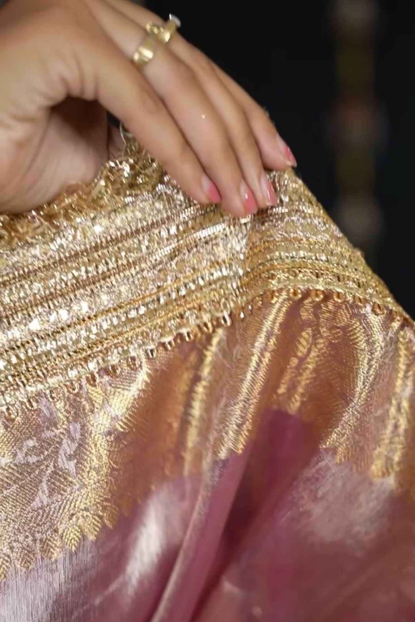 Zip & Go Saree:Soft Patola with Zari & Shimmer Highlights Zip and Go saree