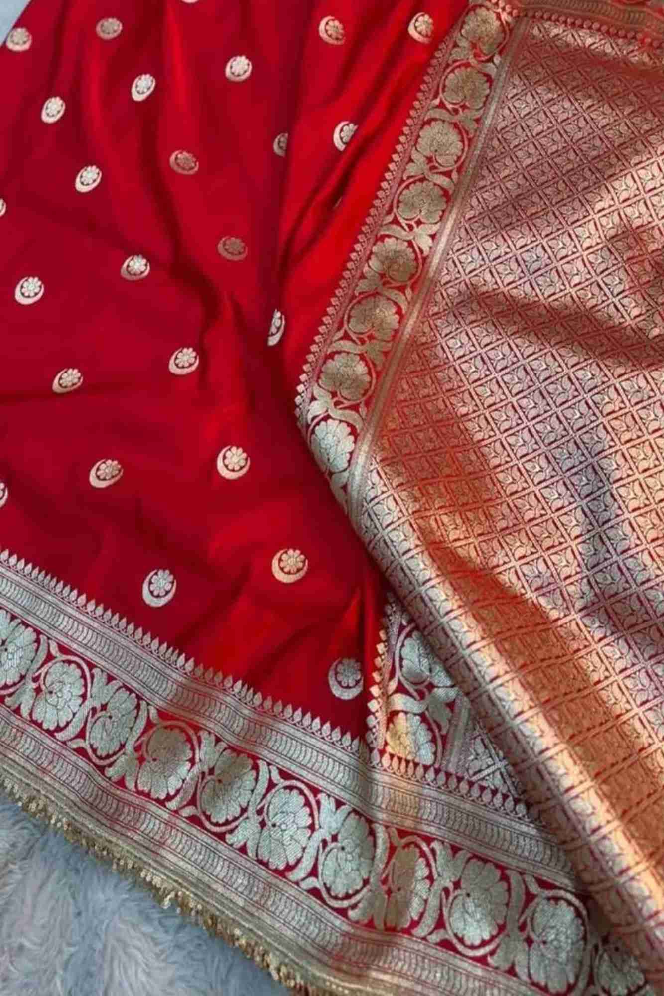 Sonakshi Sinha Inspired Banarasi Pure Mashru Silk Ready To Wear Saree