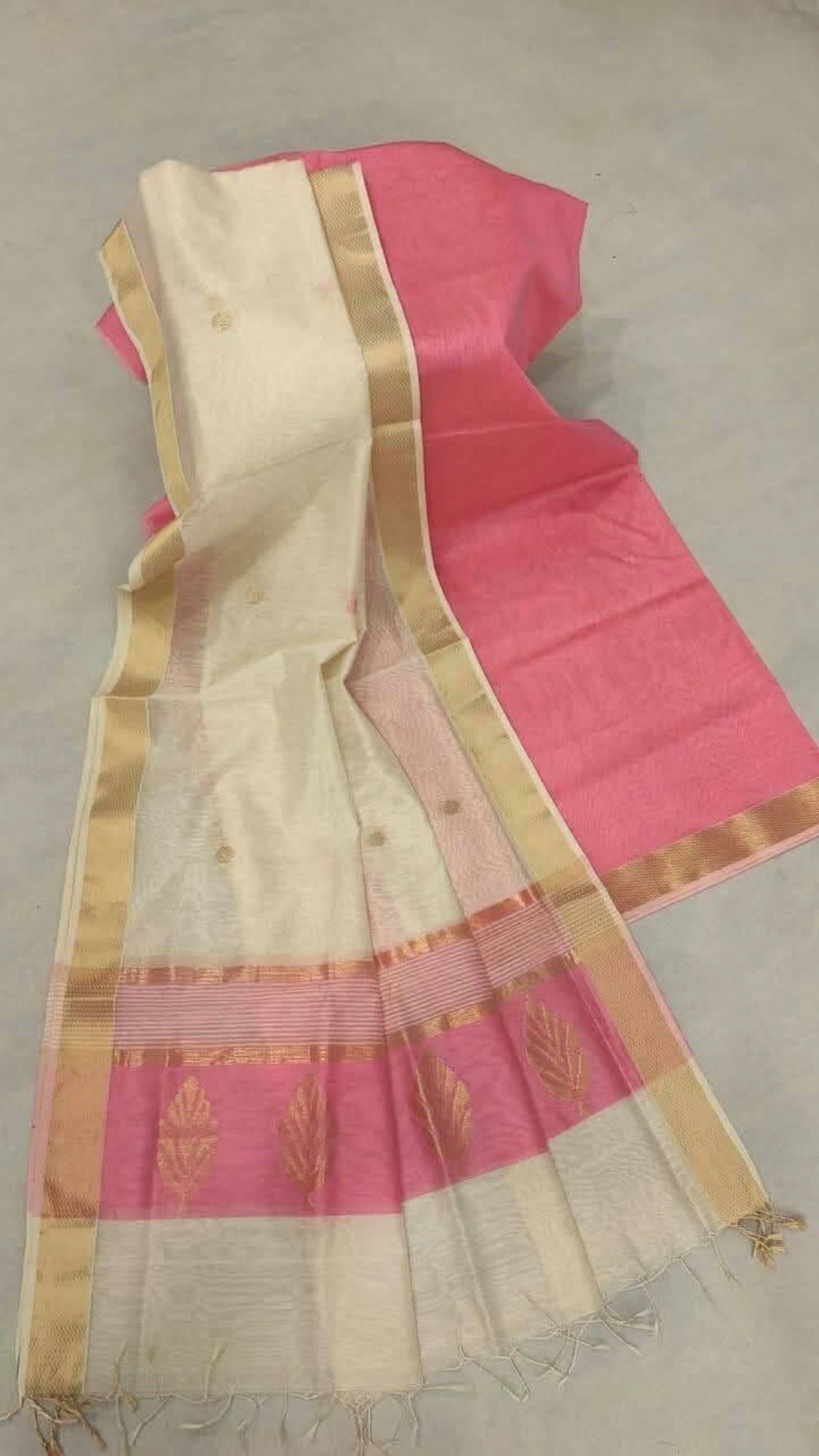 Silk-Cotton with Zari Border & Leaf Motifs Ready To Wear Saree