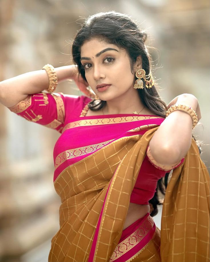 Elegant Mustard Checked Semi-Silk Saree with Rani Pink Zari Border | Ready-to-Wear Saree