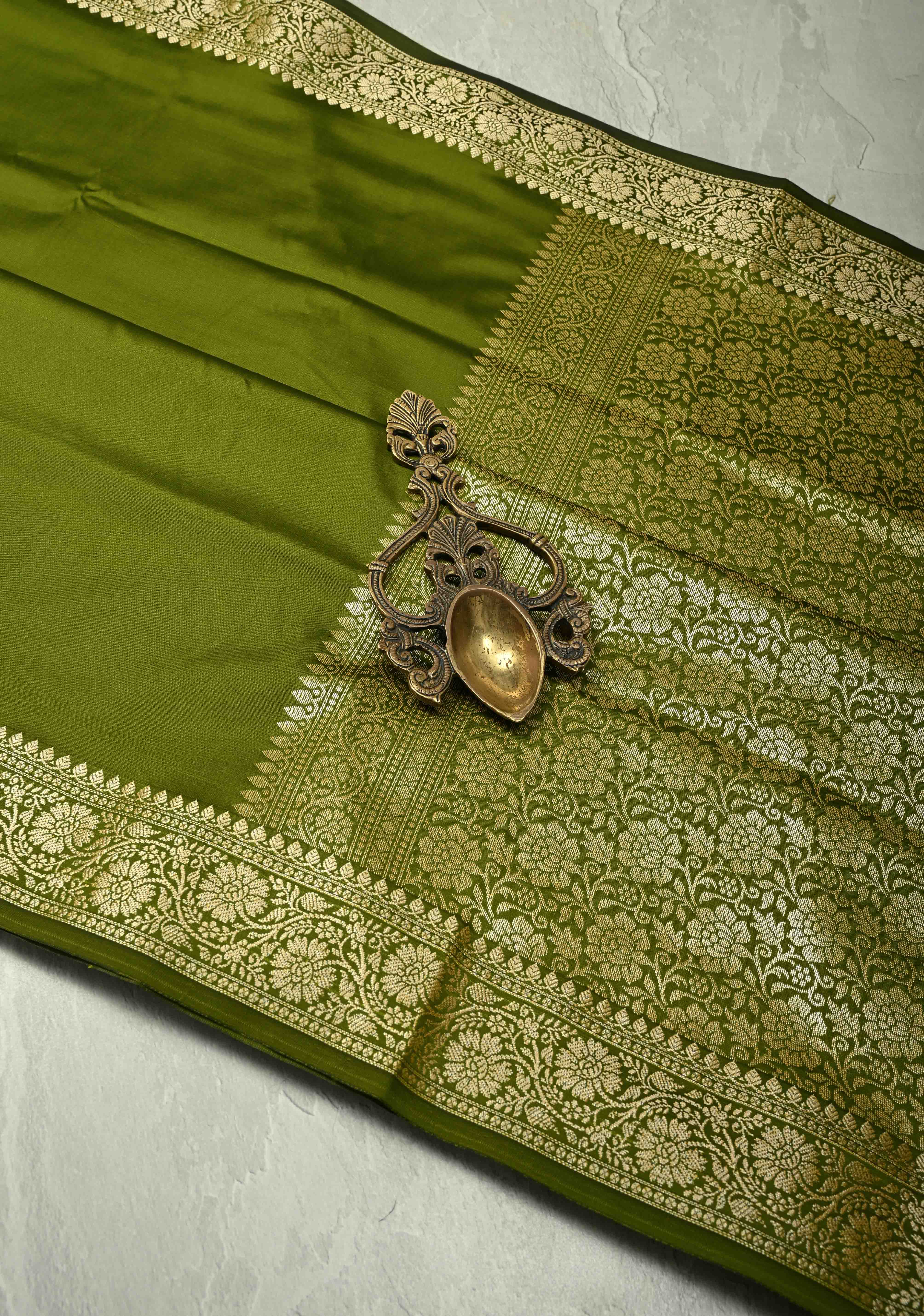 Mehendi Green Semi Silk Saree with Floral Zari Border and Brocade Blouse Piece | Shobitam