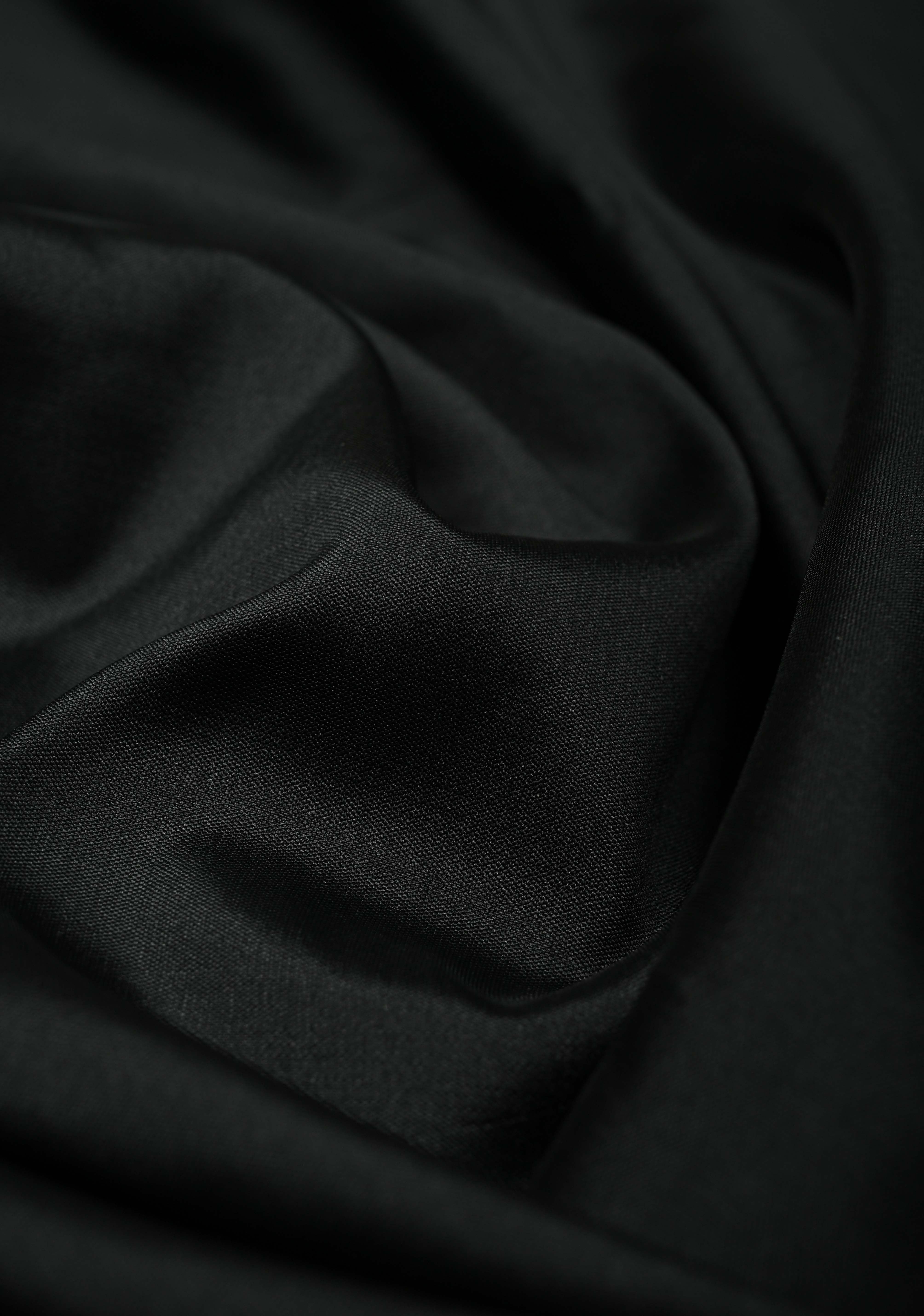 Black Semi Silk Saree with Zari Border | Shobitam