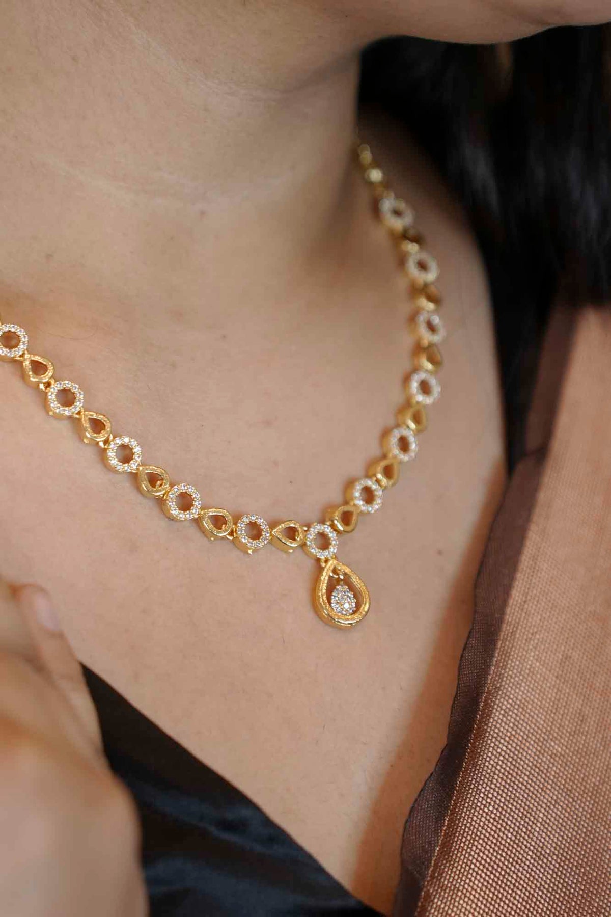 Dainty Link Pendant Necklace