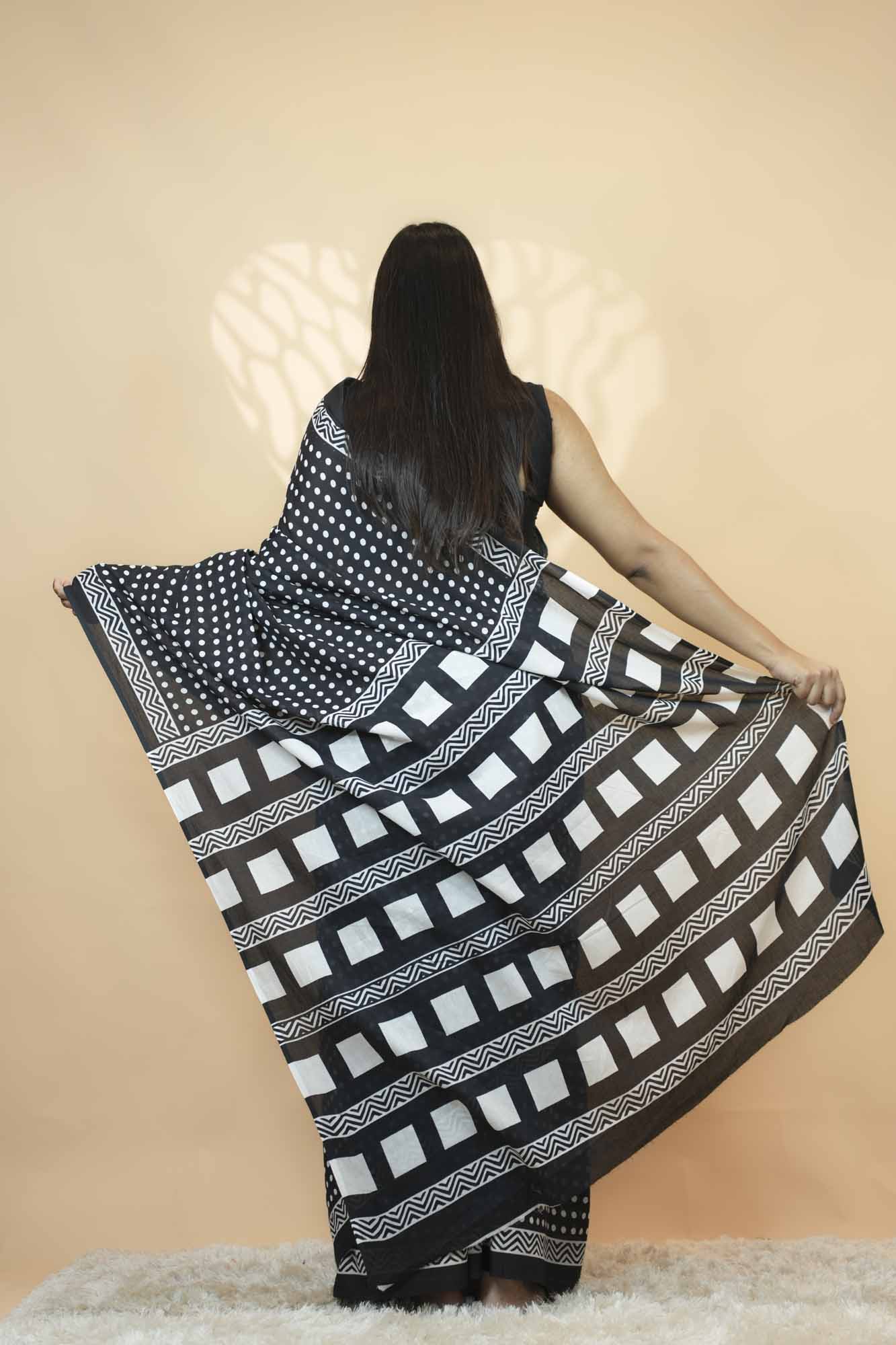Black & White Polka Dot Printed Ready To Wear Saree