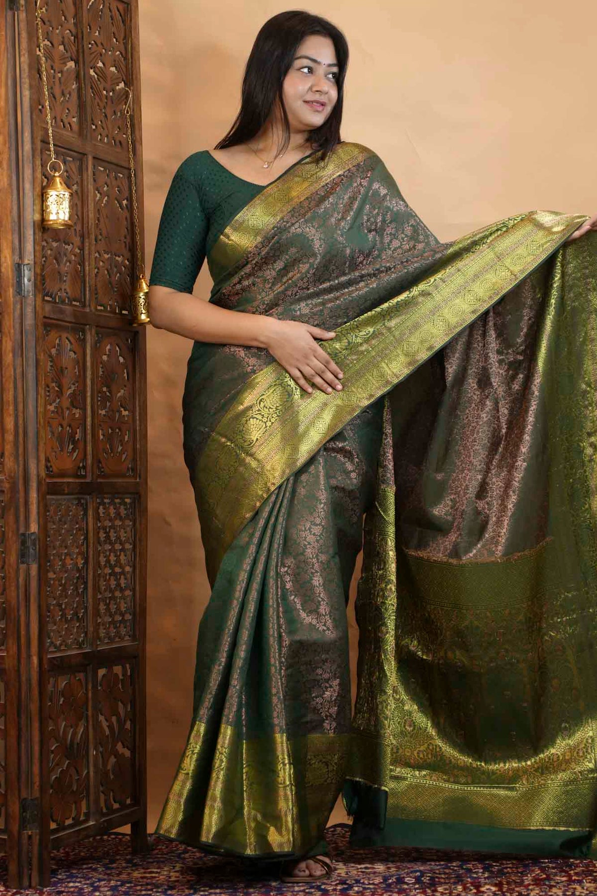 Banarasi Silk Inspired Floral Zari Jaal With Ornate Palla Ready To Wear Saree