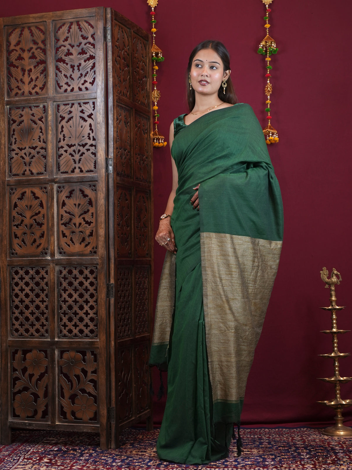 Bottle Green Handloom with Antique Gold pallu Ready To Wear Saree