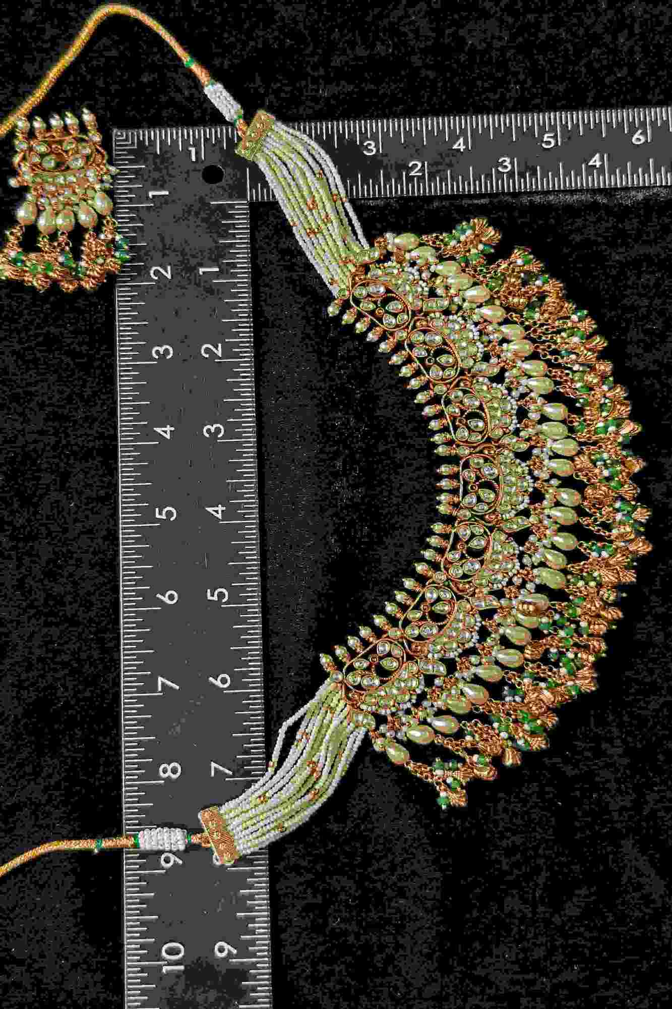 Rajwadi Ahmedabadi Jadau Necklace and Earrings Set with dangling chains design