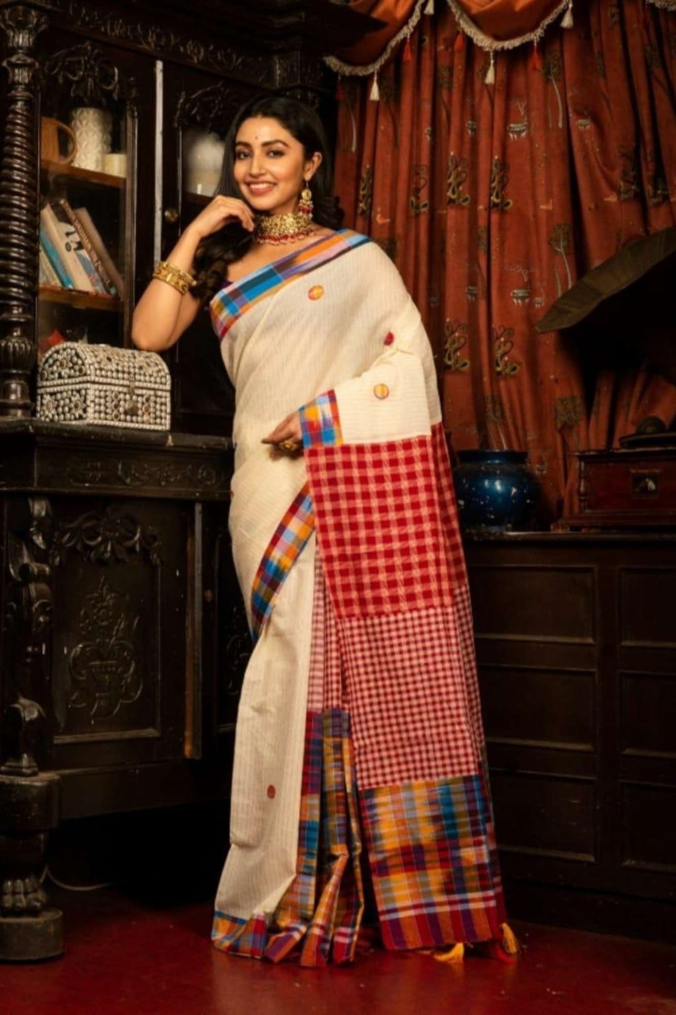Cotton White Colour Gamcha Pattern Ready To Wear Saree