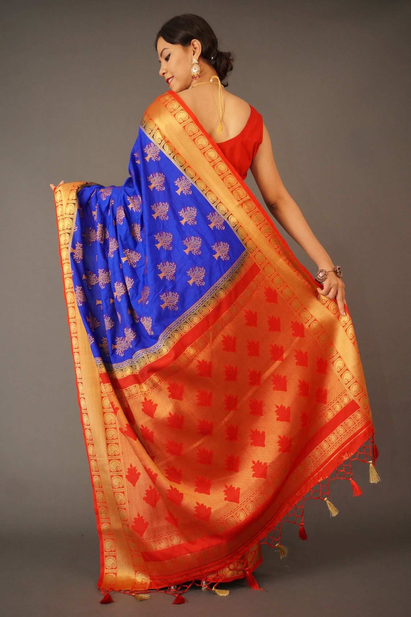 Blue and gold ornate pallu kanchipuram art silk wrap in 1 minute saree - Isadora Life Online Shopping Store