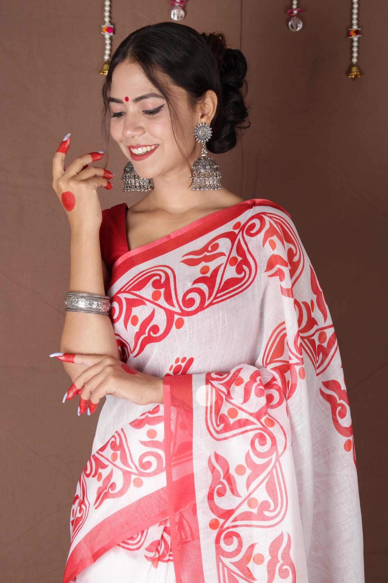 Wrap in 1 Minute Bengal Tant Red & White Handpainted Cotton Ready to Wear Saree With Ready Made Blouse - Isadora Life Online Shopping Store