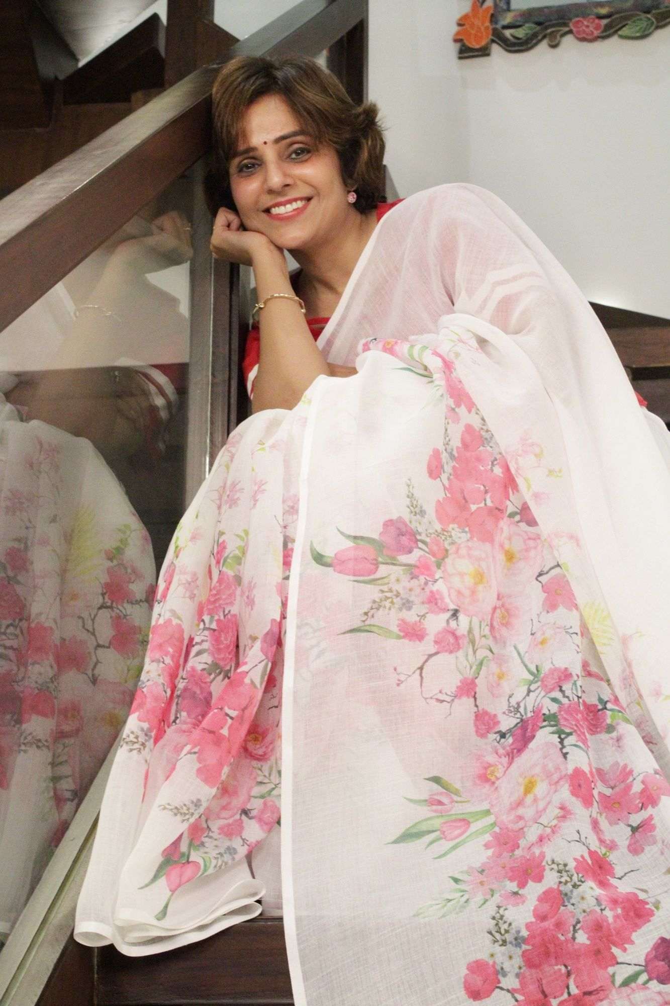 Beautiful light and breezy summery floral cotton linen printed wrap in 1 minute saree - Isadora Life Online Shopping Store