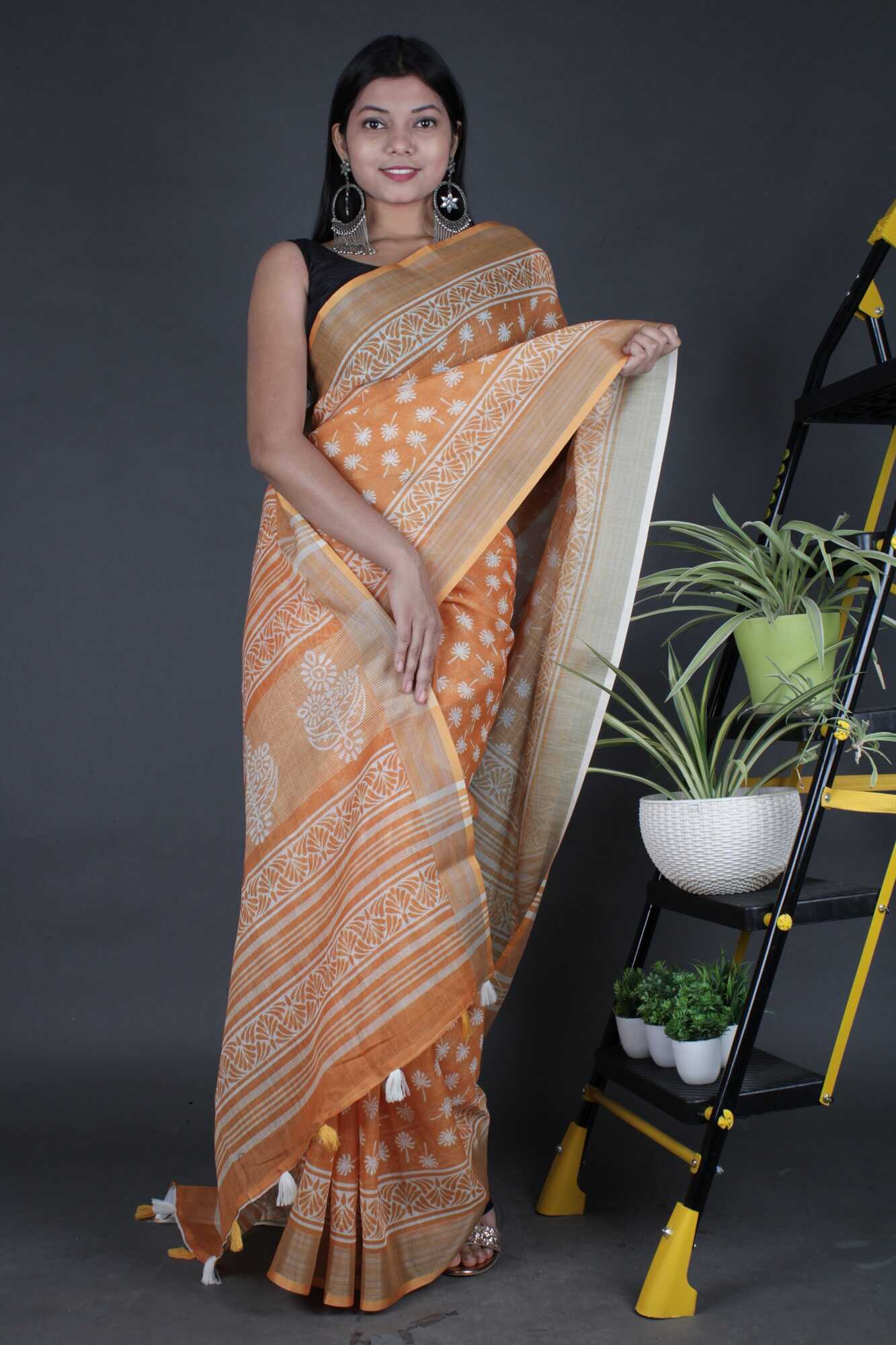 Charming Linen Digital Printed With Silver Weaving Border Wrap in 1 Minute Saree With Readymade Blouse - Isadora Life Online Shopping Store