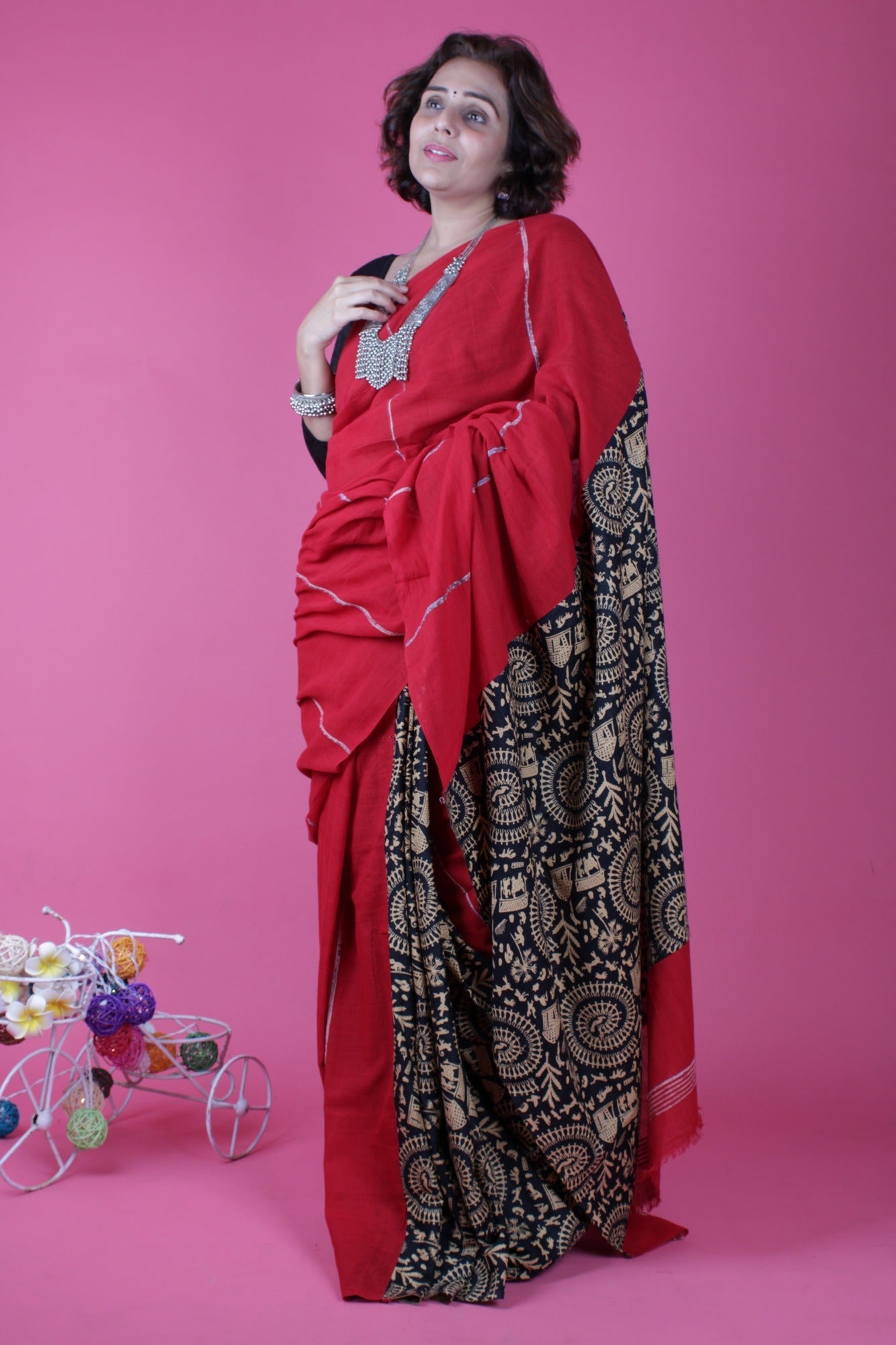 KHESH KHADI - WARLI ART PRINTED WRAP IN 1 MINUTE SAREE - Isadora Life Online Shopping Store