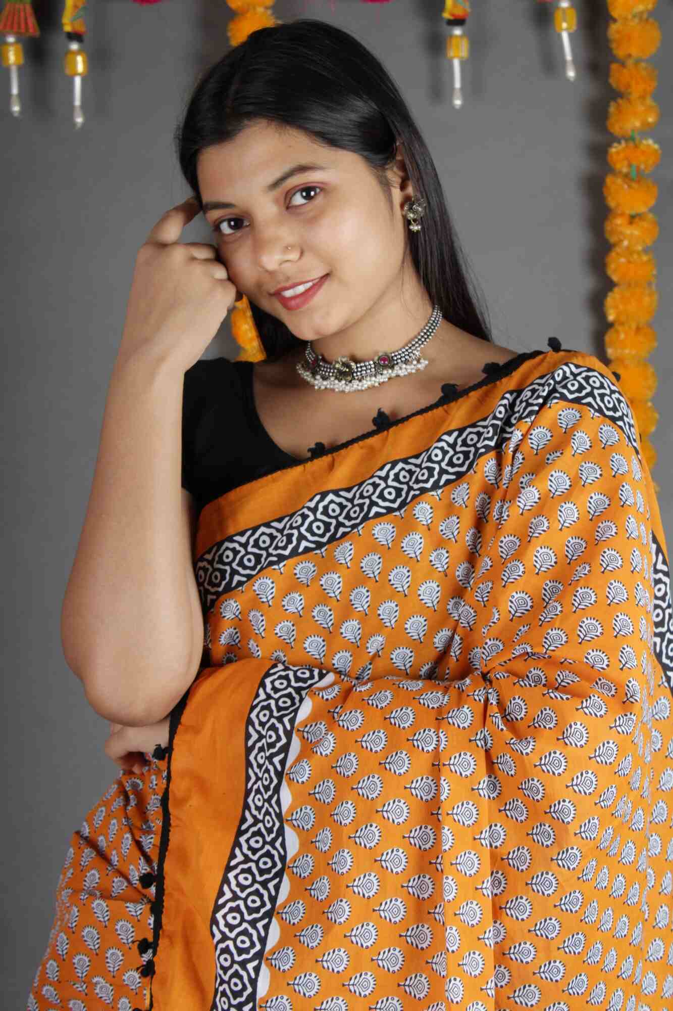 MUSTARD & BLACK SANGANERI COTTON MUL MUL PRINTED 1 MINUTE SAREE WITH POMPOM - Isadora Life Online Shopping Store