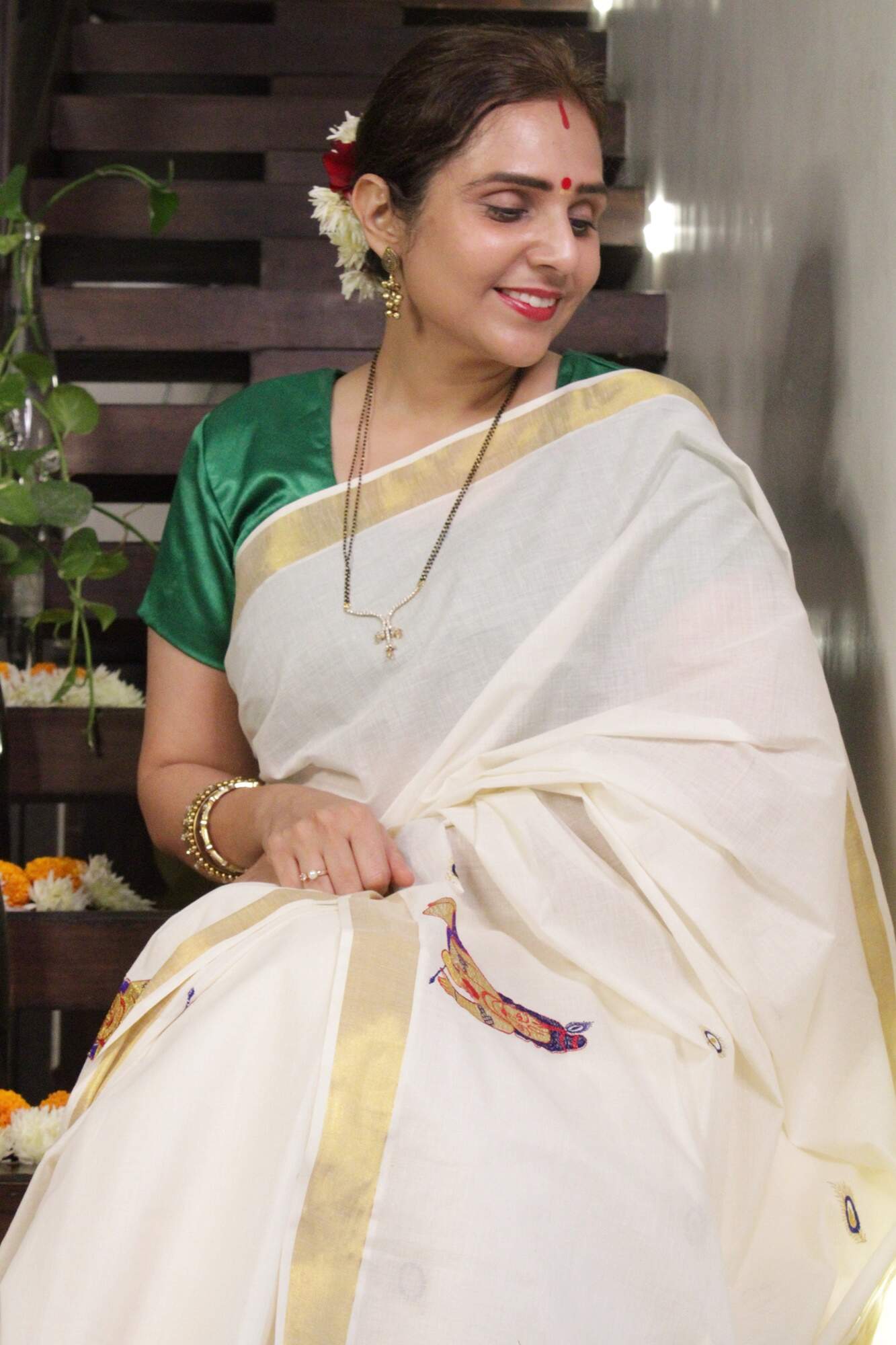 Kerala Kasavu with balgopal embroidered pallu predraped stitched 1 minute saree - Isadora Life Online Shopping Store