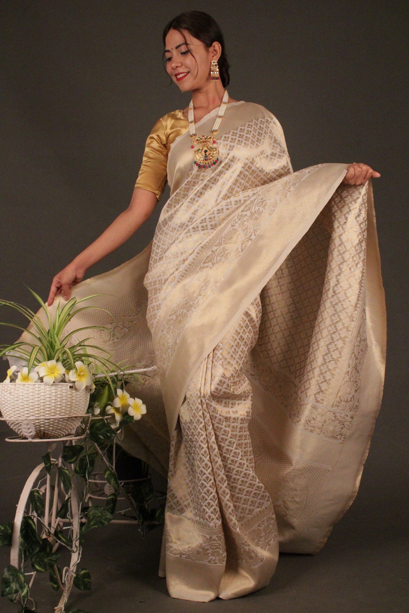 Offwhite and gold Kanjivaram Soft Silk blend Wrap in 1 minute saree - Isadora Life Online Shopping Store