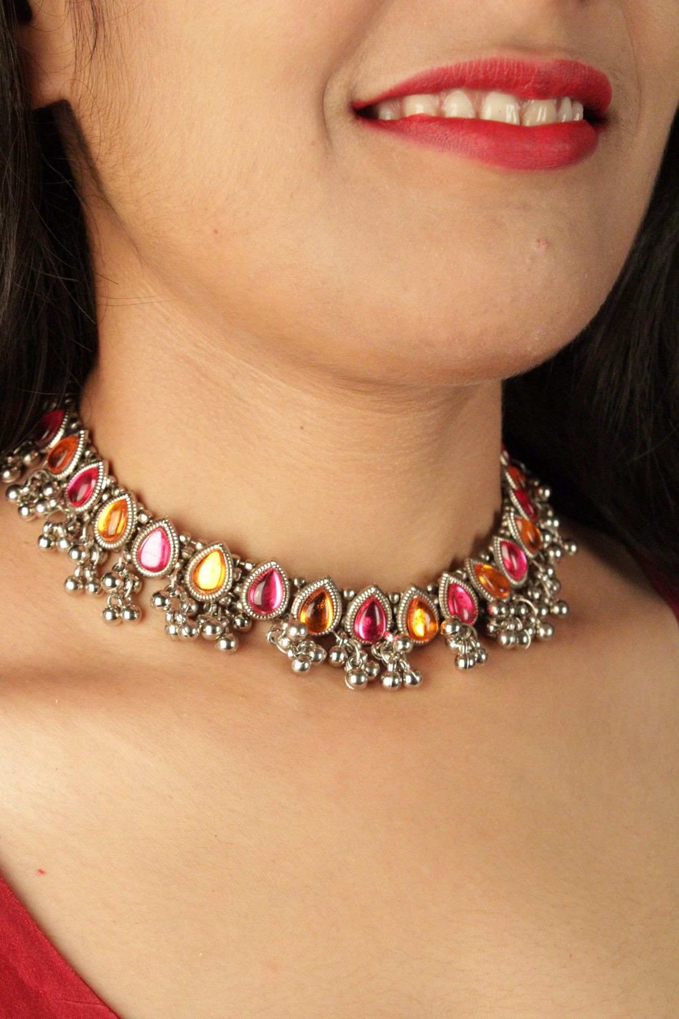 Saiyan rajaji la do mujhe gale ka haar re - Isadora Life Online Shopping Store