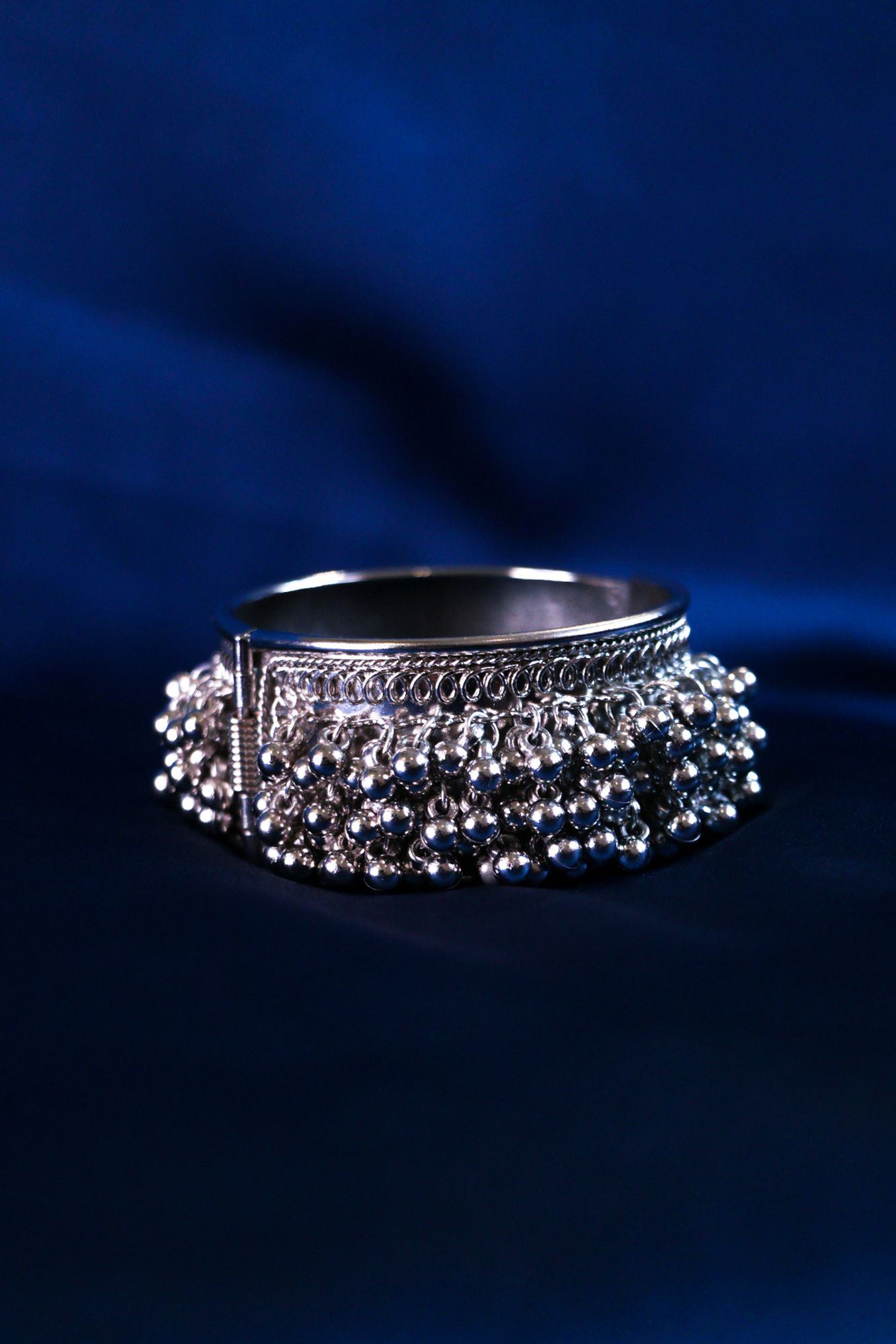 Silver toned handcrafted oxidised bracelet - Isadora Life Online Shopping Store