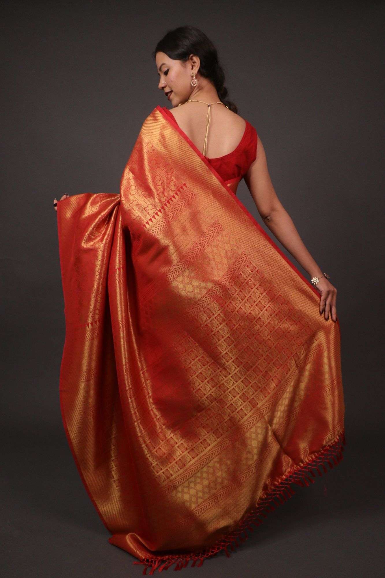 Tomato Red dhoop chaanv kanchipuram silk blend with pattu border wrap in 1 minute - Isadora Life Online Shopping Store