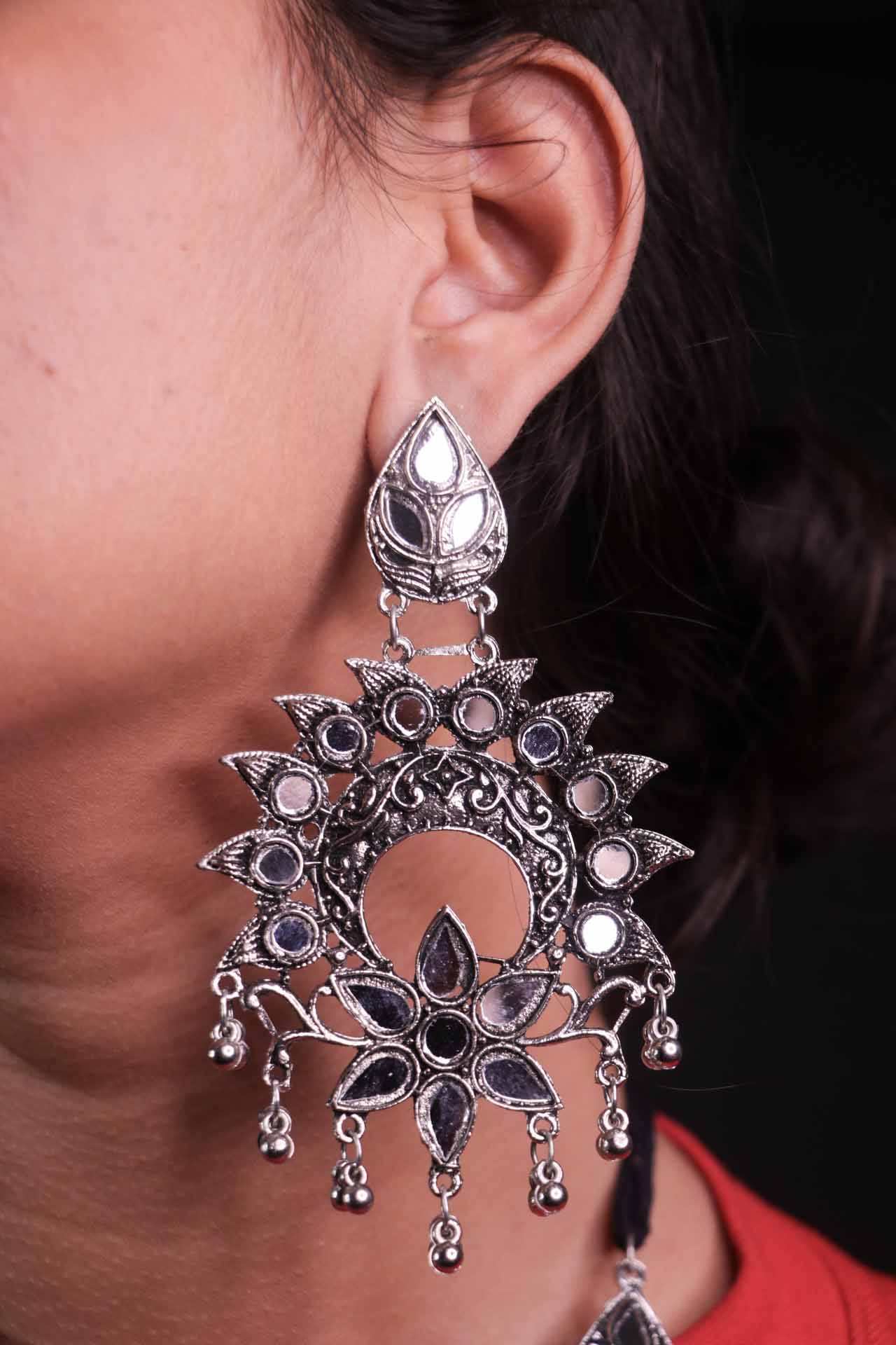 Funky silver mirror worked jewellery set - Isadora Life Online Shopping Store