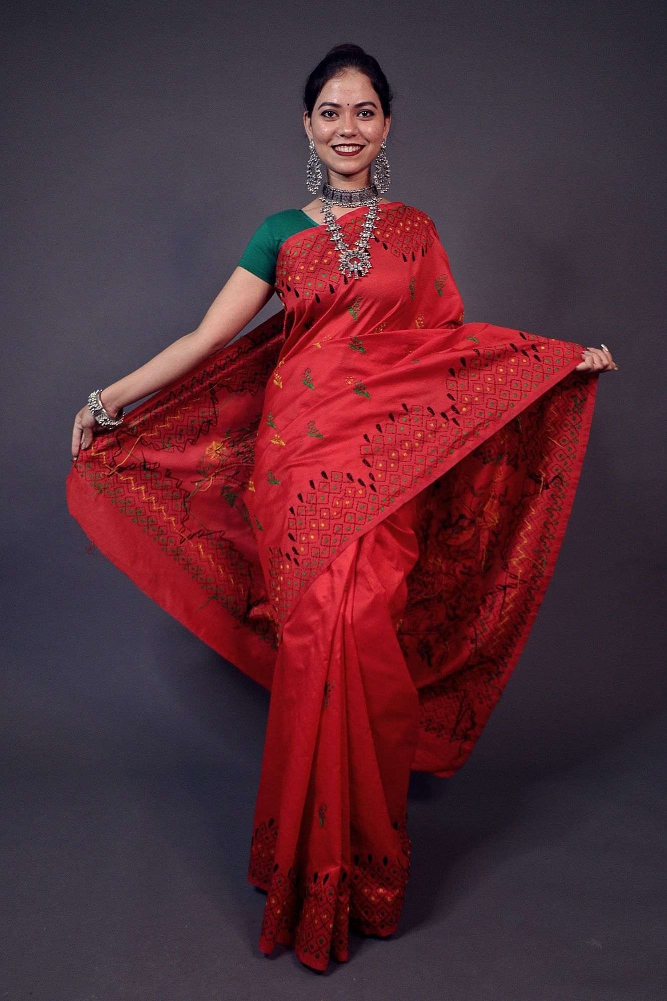 Red Beautiful traditional kantha work all over wrap in 1 minute saree - Isadora Life Online Shopping Store