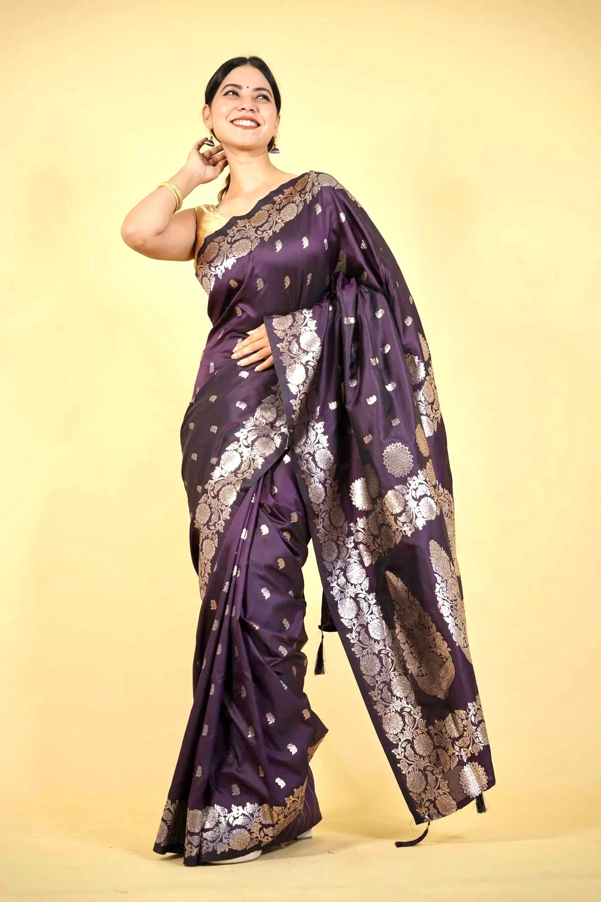 Banarasi Katan with Intricate Zari Weaving Wrap in 1 minute Saree