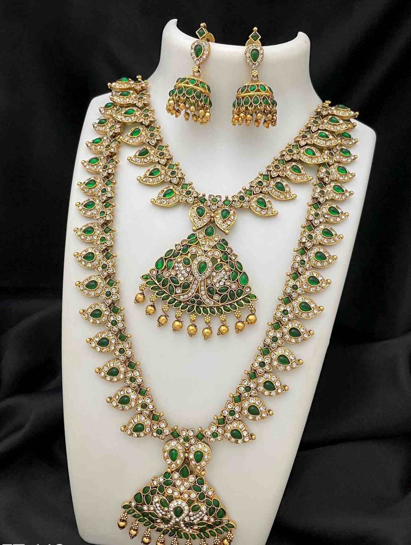 Exquisite Golden Brass Traditional Bridal Set with Radiant Green Stones – A Timeless Symbol of Elegance and Heritage