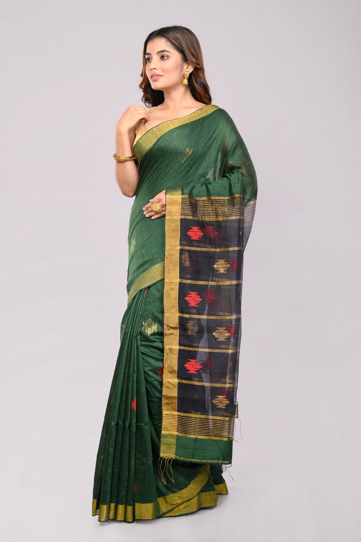 Green Gold Jamdani Matka Silk Saree | SHOBITAM